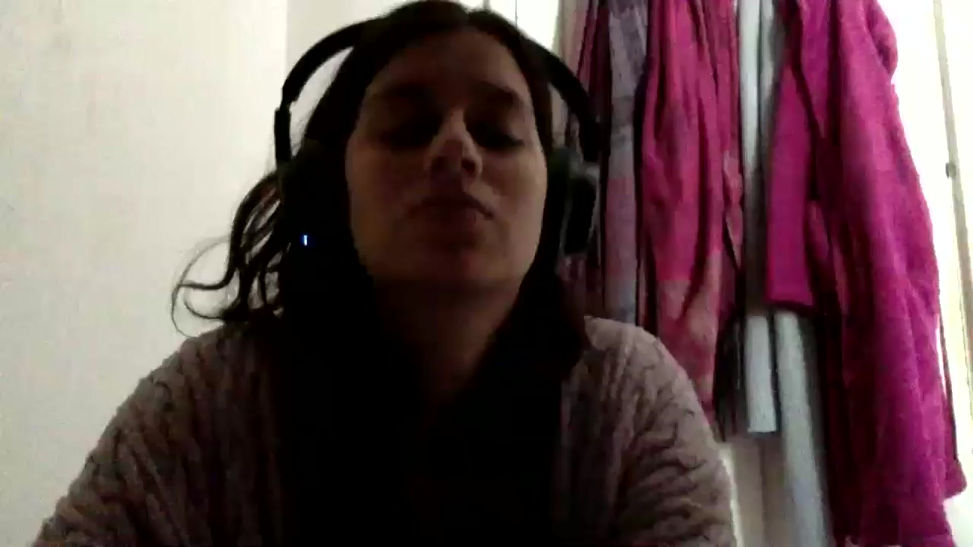 Gallery image thumbnail from yasmin88's myfreecams stream on, 05/17/2024, 09:17 image 1 of 20
