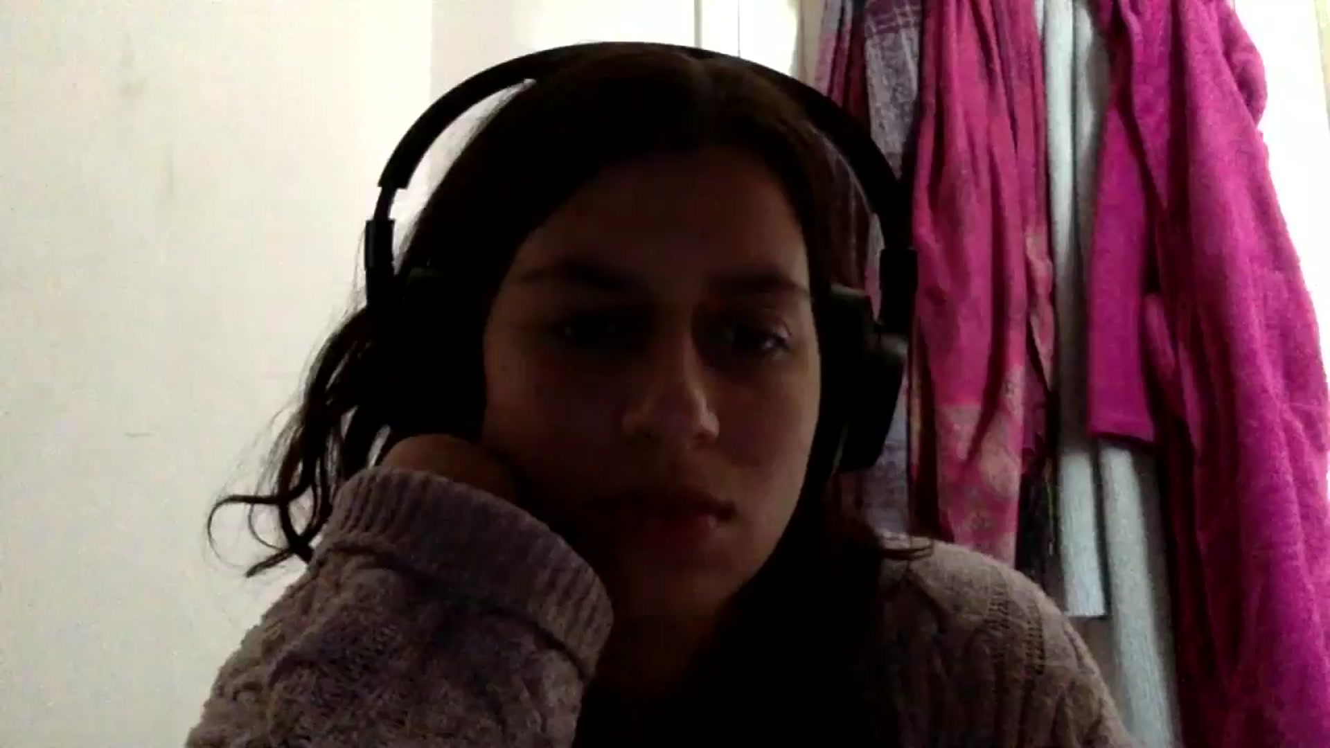 Gallery image thumbnail from yasmin88's myfreecams stream on, 05/17/2024, 09:17 image 6 of 20