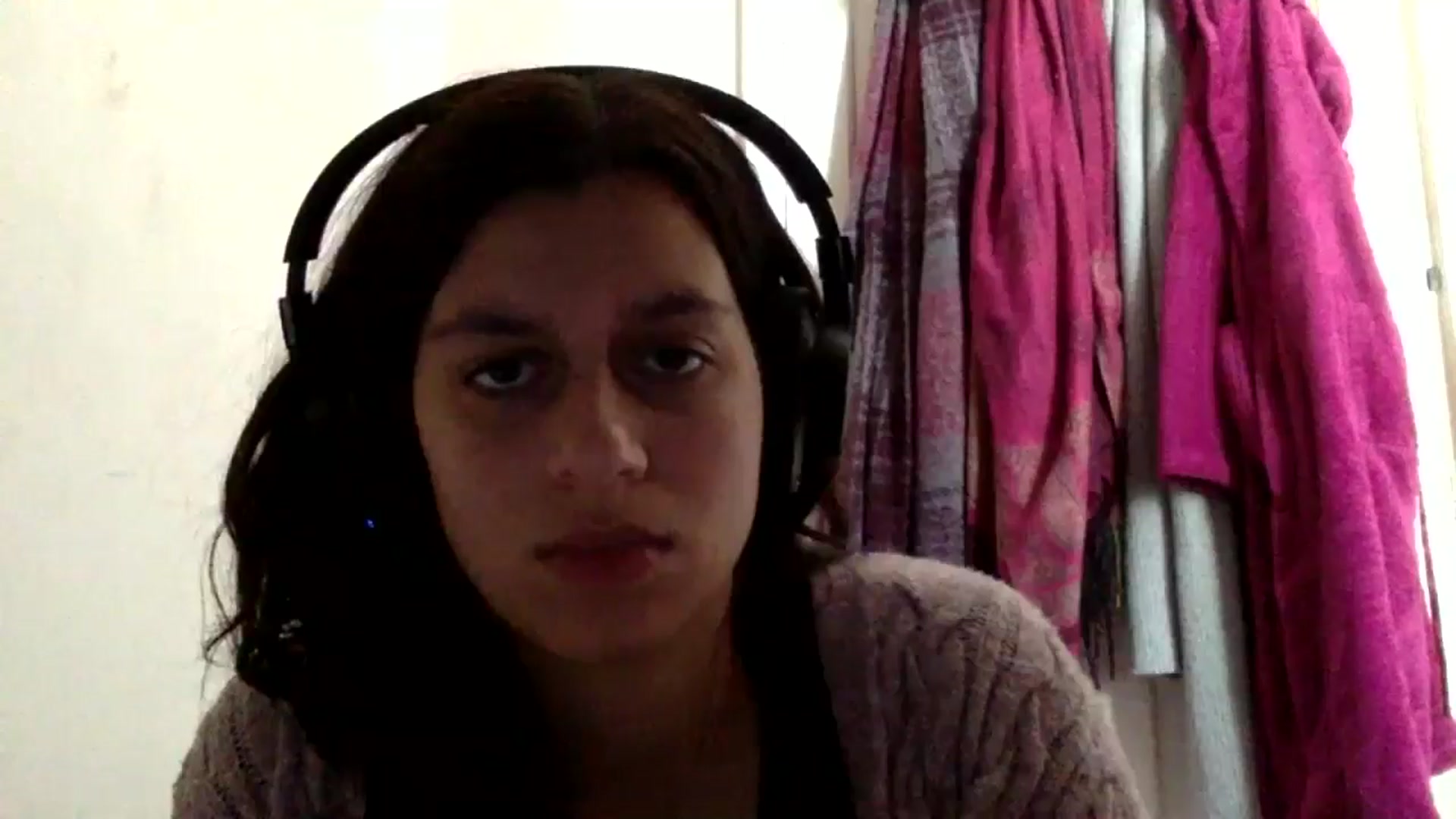 Gallery image thumbnail from yasmin88's myfreecams stream on, 05/17/2024, 09:17 image 15 of 20