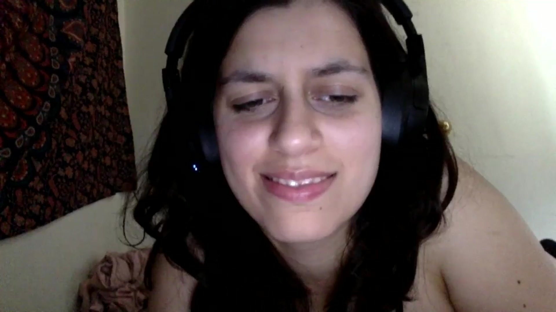 Gallery image thumbnail from yasmin88's myfreecams stream on, 05/17/2024, 10:30 image 5 of 20