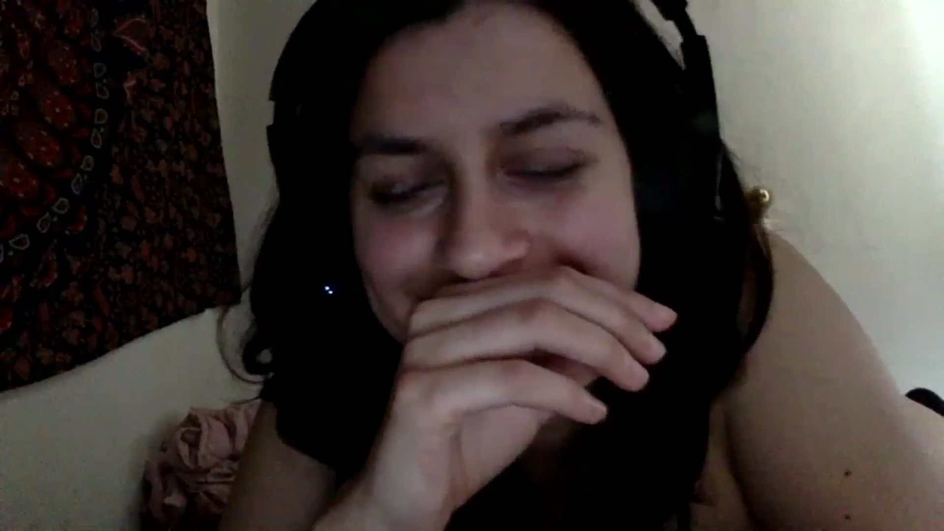 Gallery image thumbnail from yasmin88's myfreecams stream on, 05/17/2024, 10:30 image 10 of 20