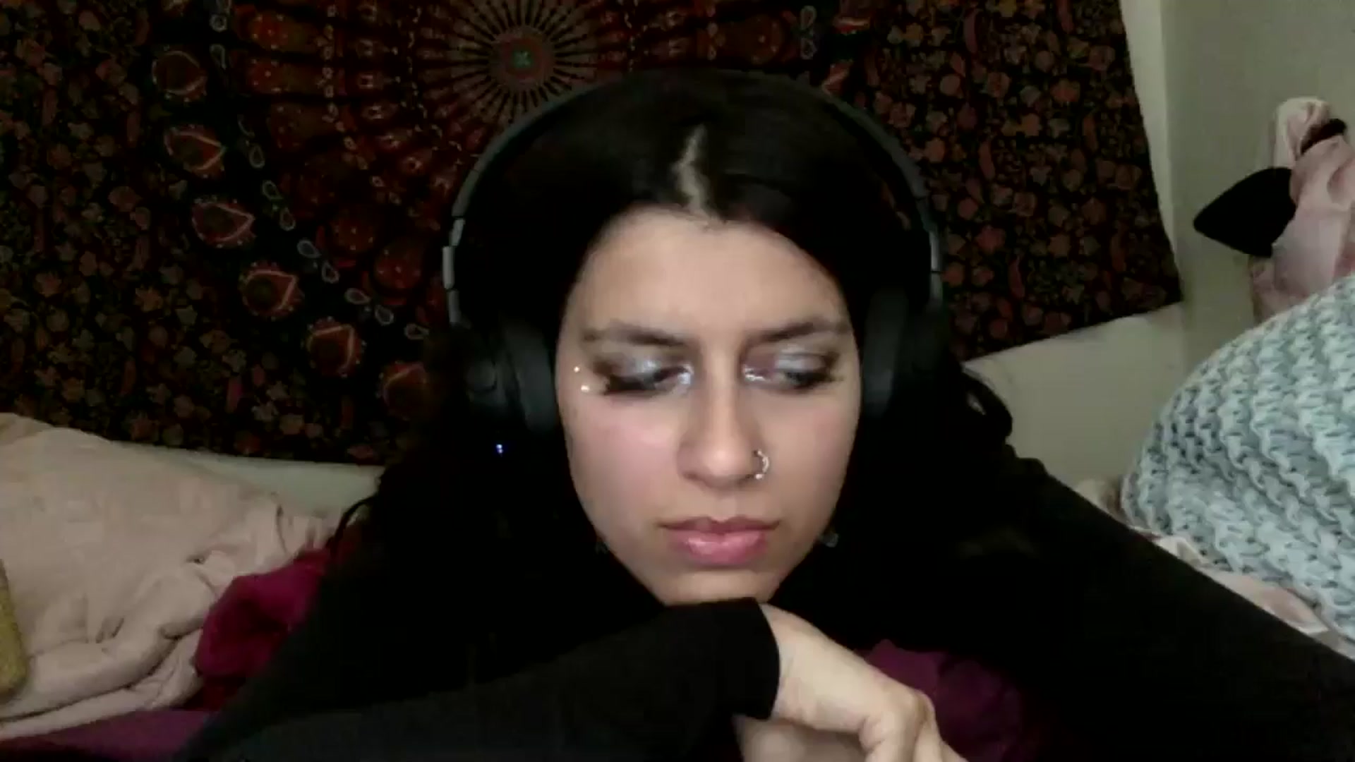 Gallery image thumbnail from yasmin88's myfreecams stream on, 05/17/2024, 15:23 image 20 of 20