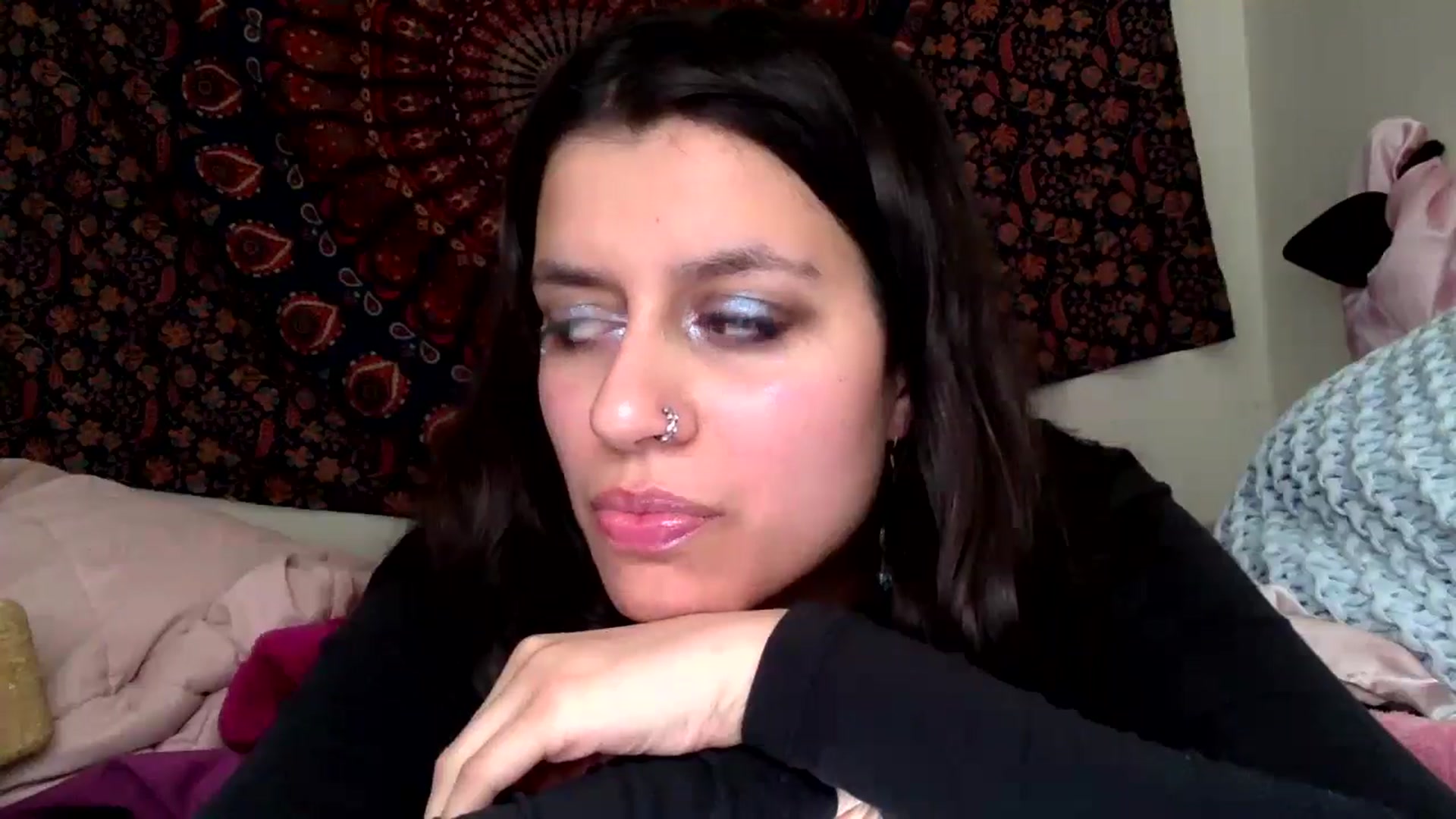 Gallery image thumbnail from yasmin88's myfreecams stream on, 05/17/2024, 15:23 image 5 of 20