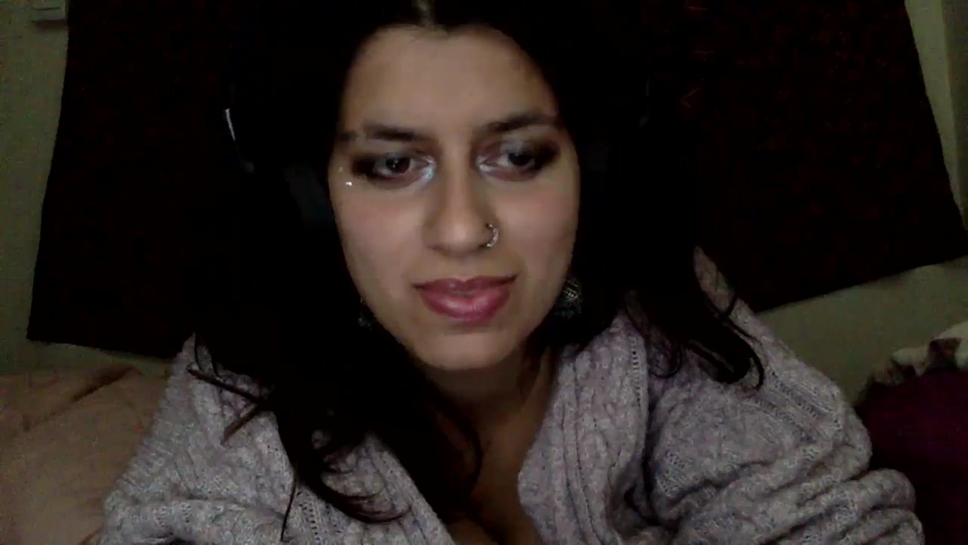 Gallery image thumbnail from yasmin88's myfreecams stream on, 05/17/2024, 16:32 image 18 of 20