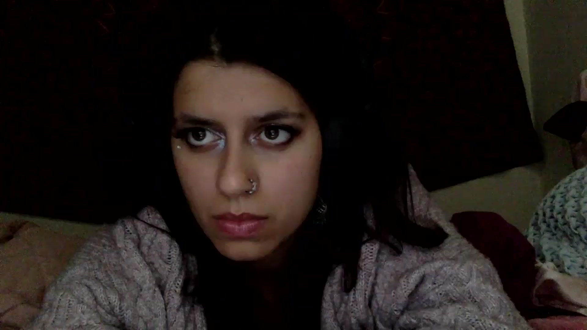 Gallery image thumbnail from yasmin88's myfreecams stream on, 05/17/2024, 16:32 image 11 of 20