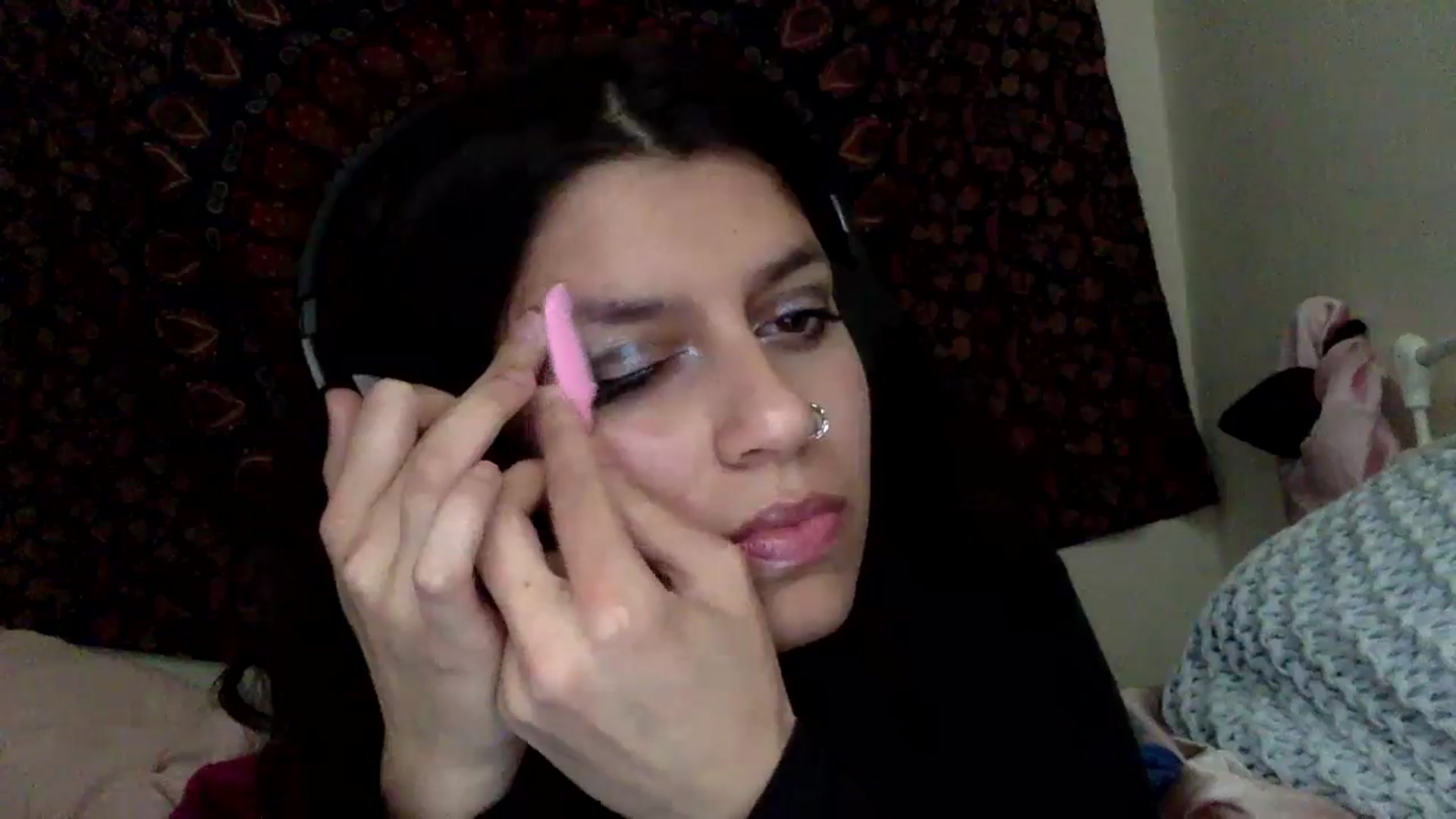 Gallery image thumbnail from yasmin88's myfreecams stream on, 05/17/2024, 16:32 image 2 of 20