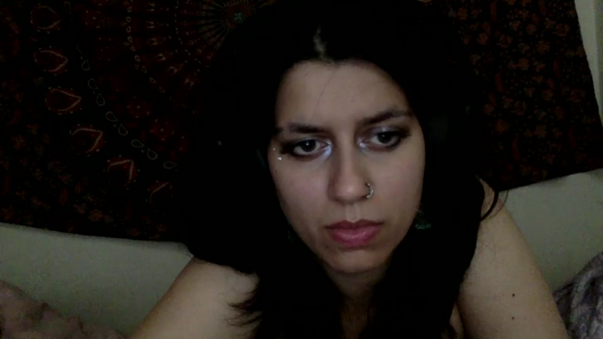Gallery image thumbnail from yasmin88's myfreecams stream on, 05/17/2024, 17:32 image 12 of 20