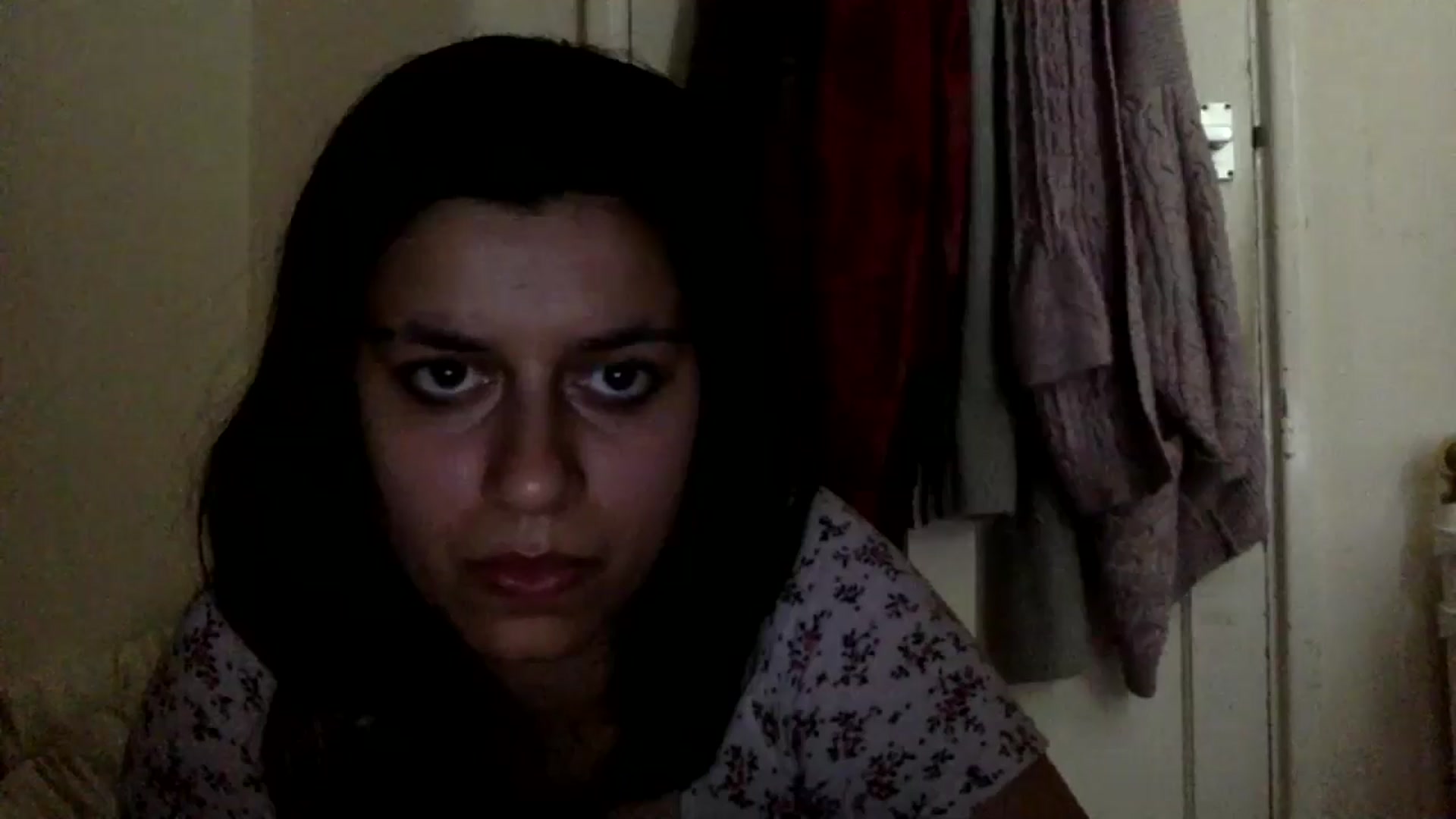 Gallery image thumbnail from yasmin88's myfreecams stream on, 05/19/2024, 09:07 image 7 of 20