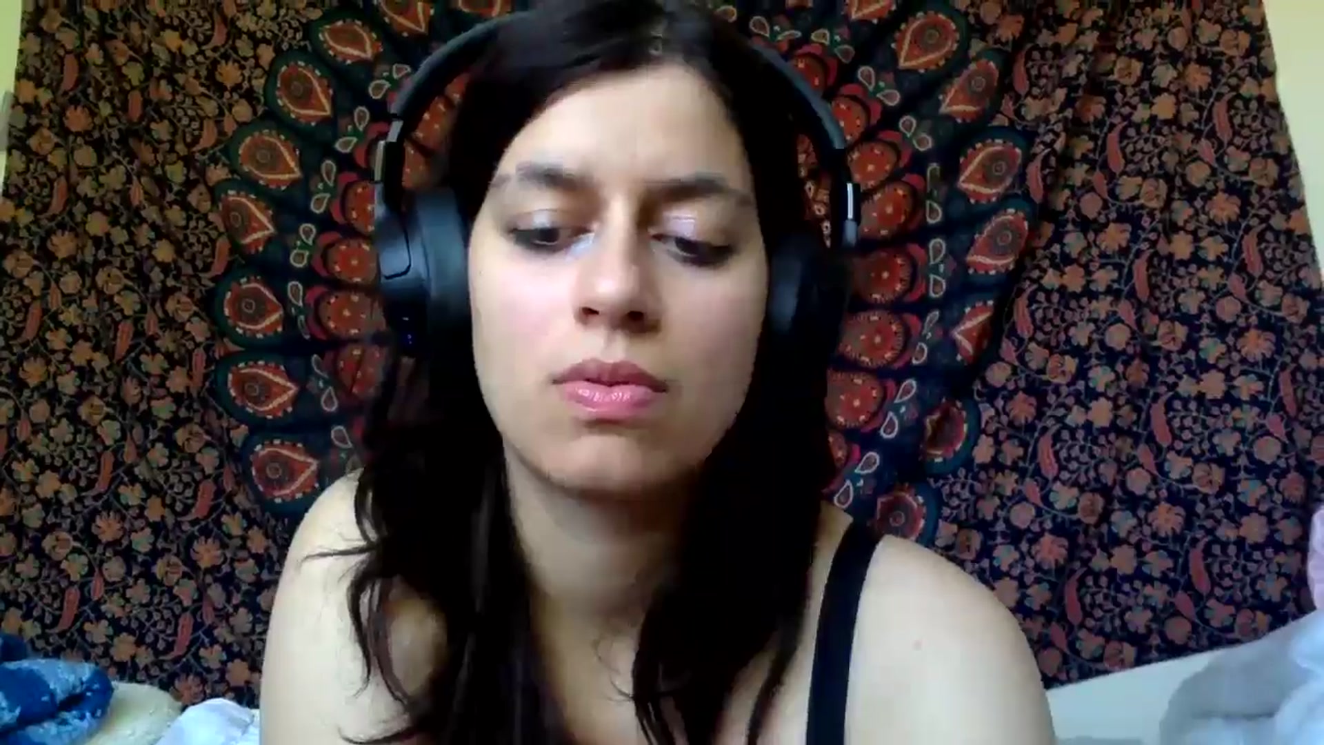 Gallery image thumbnail from yasmin88's myfreecams stream on, 05/20/2024, 10:35 image 7 of 20