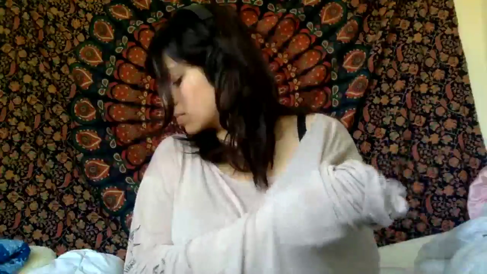 Gallery image thumbnail from yasmin88's myfreecams stream on, 05/20/2024, 10:35 image 17 of 20