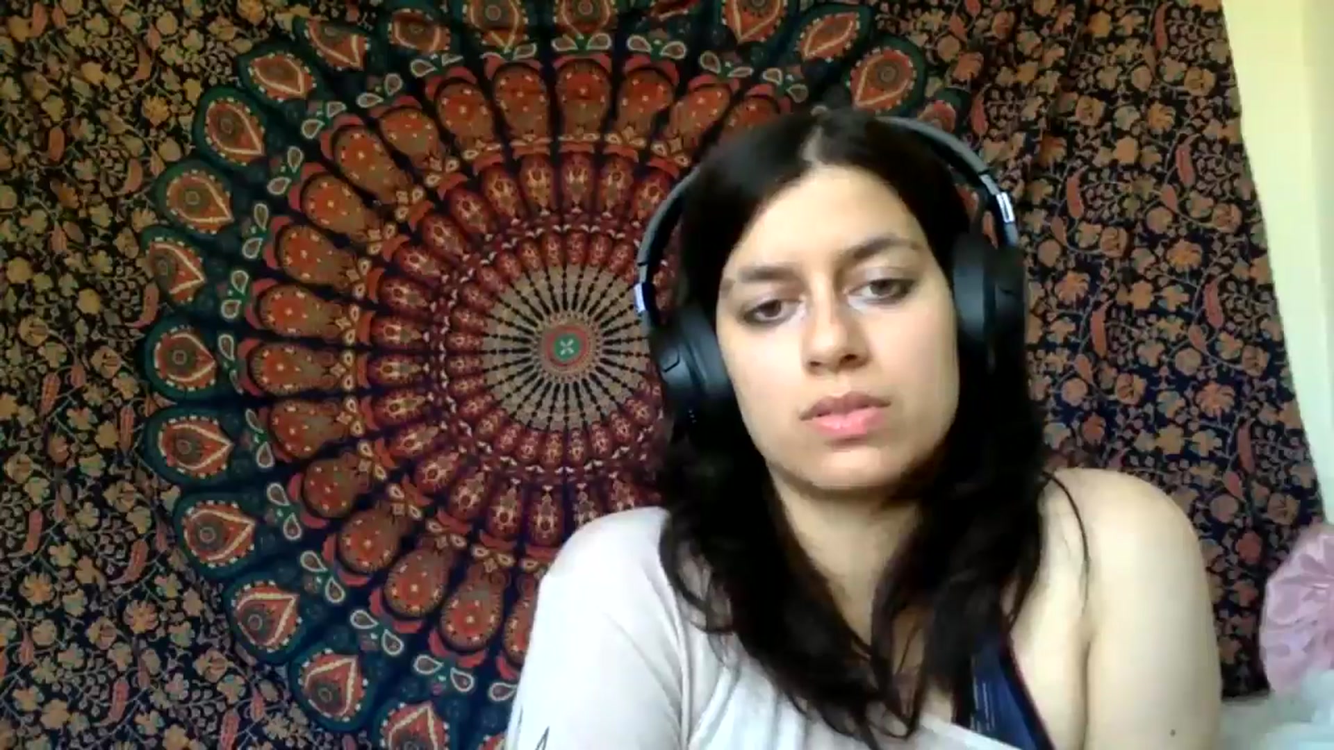 Gallery image thumbnail from yasmin88's myfreecams stream on, 05/20/2024, 11:12 image 13 of 20