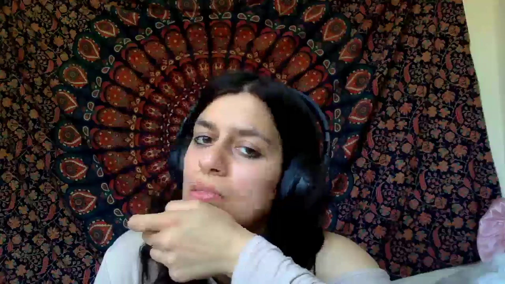 Gallery image thumbnail from yasmin88's myfreecams stream on, 05/20/2024, 11:12 image 20 of 20