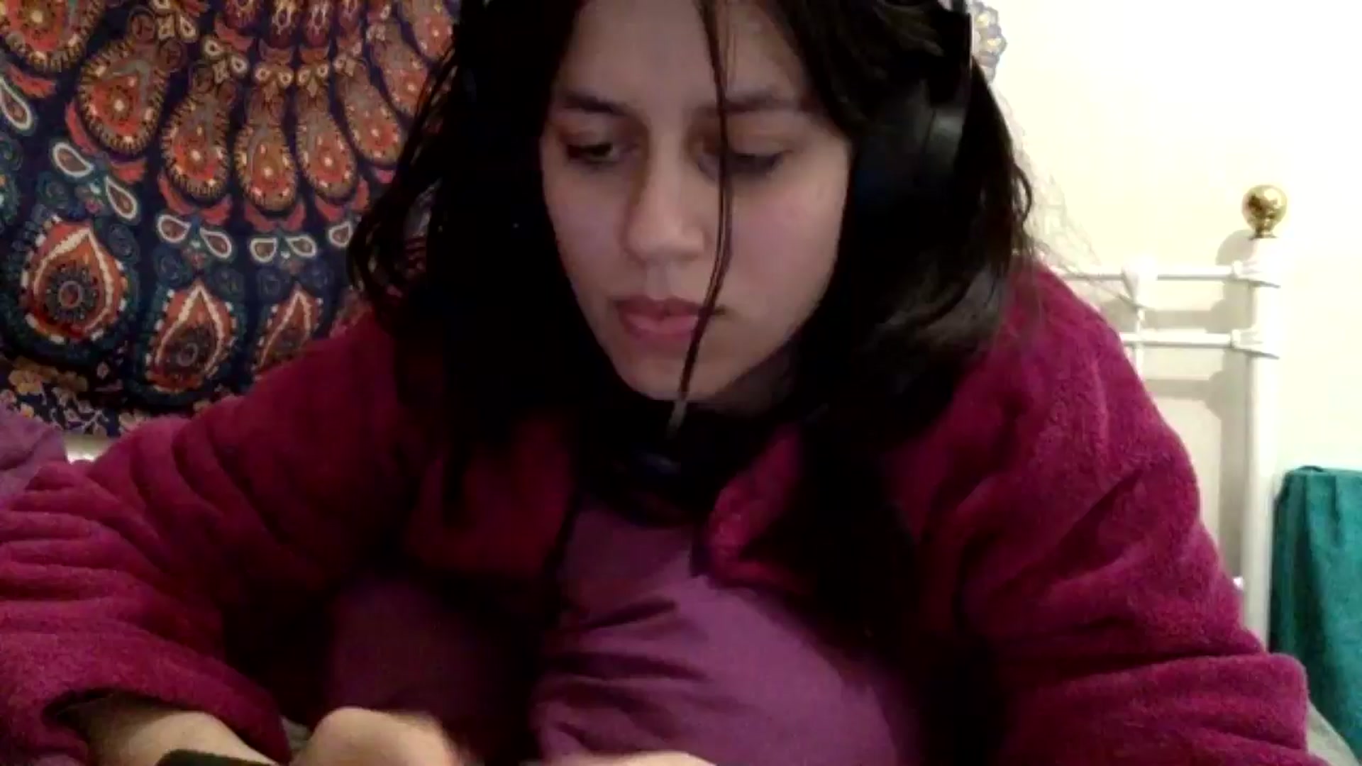 Gallery image thumbnail from yasmin88's myfreecams stream on, 05/25/2024, 16:33 image 19 of 20