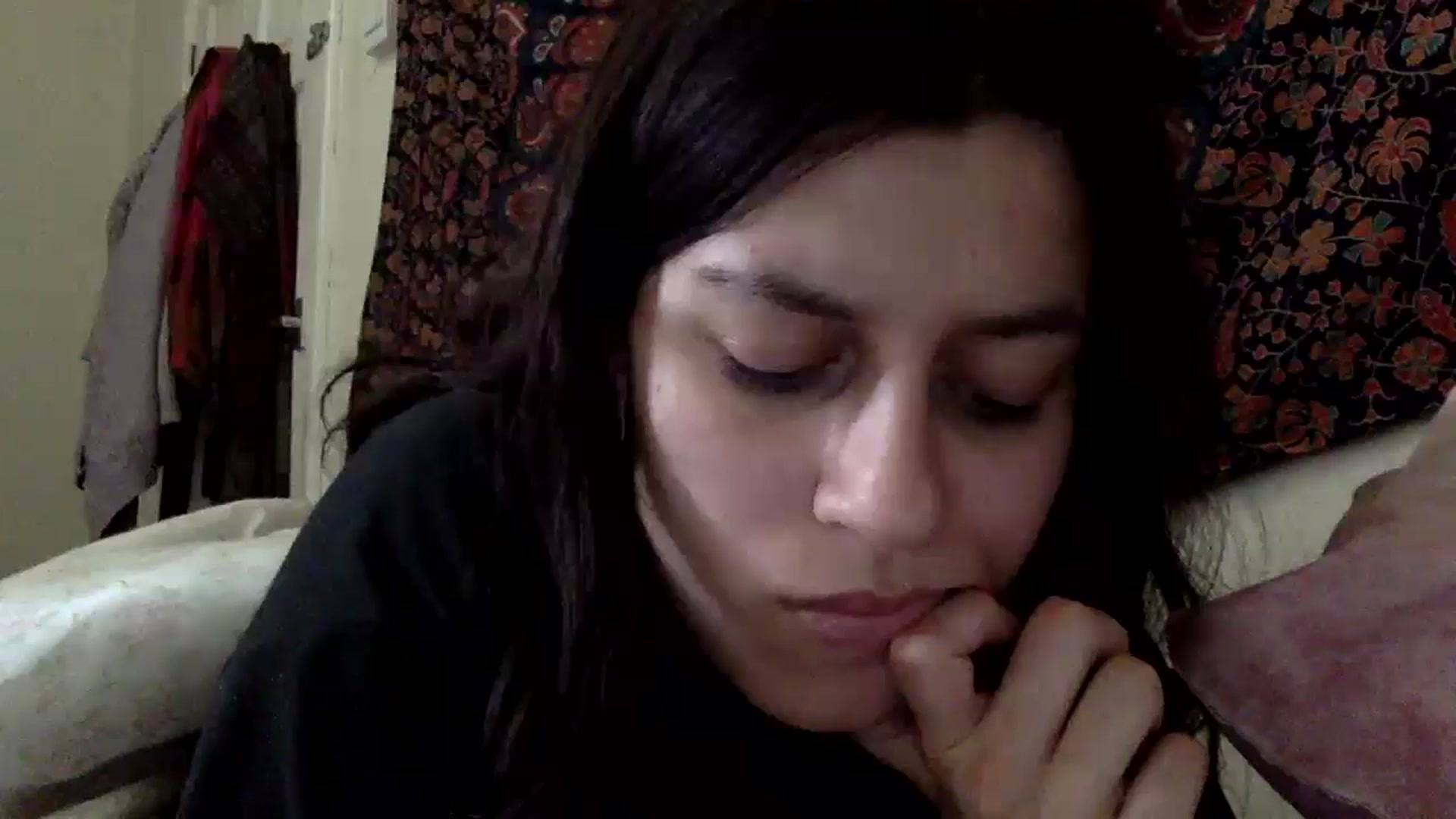 Gallery image thumbnail from yasmin88's myfreecams stream on, 05/26/2024, 09:56 image 5 of 20