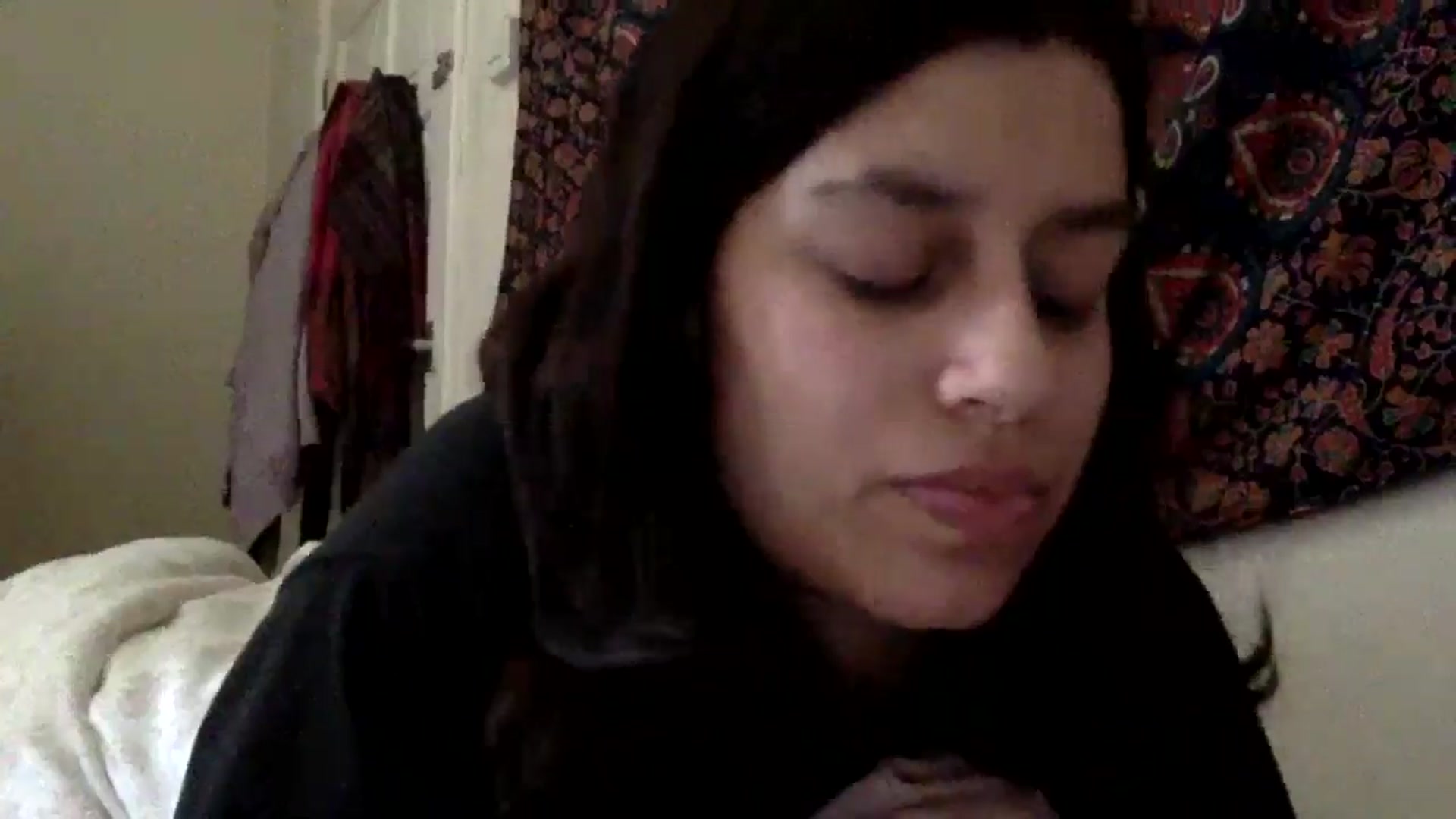 Gallery image thumbnail from yasmin88's myfreecams stream on, 05/26/2024, 09:56 image 18 of 20
