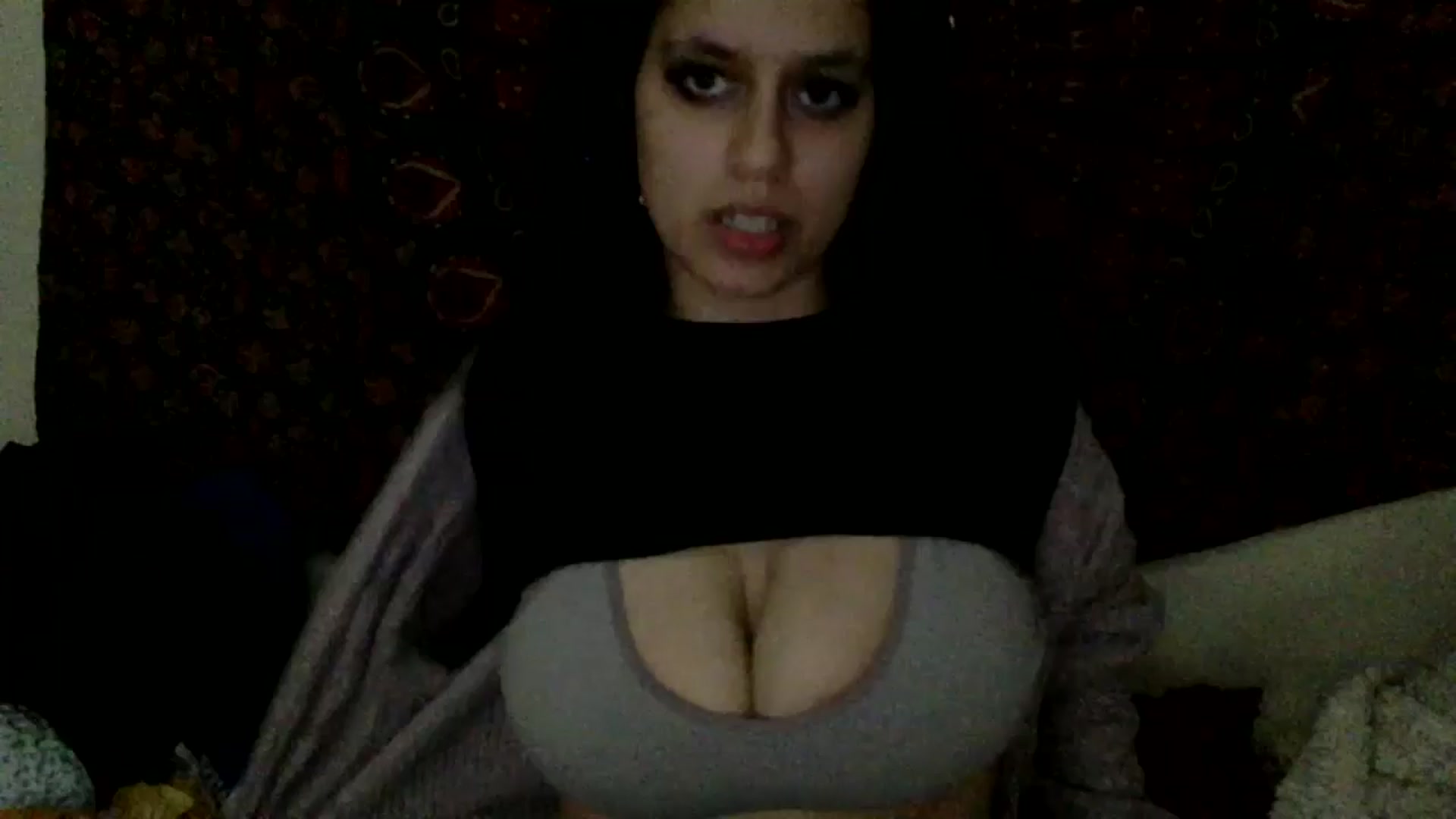 Gallery image thumbnail from yasmin88's myfreecams stream on, 06/01/2024, 15:50 image 8 of 20