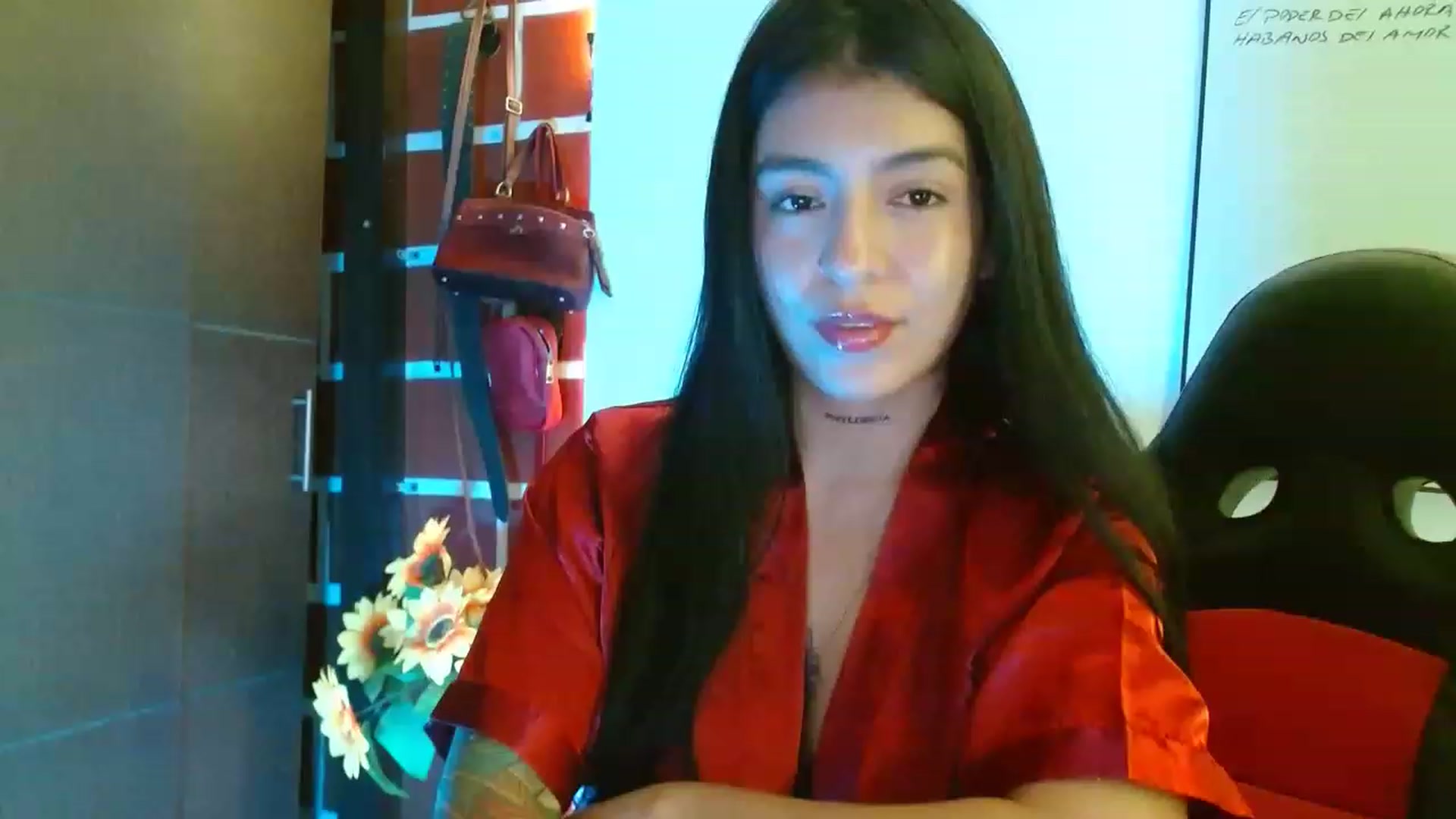Gallery image thumbnail from yesicat's myfreecams stream on, 02/07/2023, 02:22 image 20 of 20
