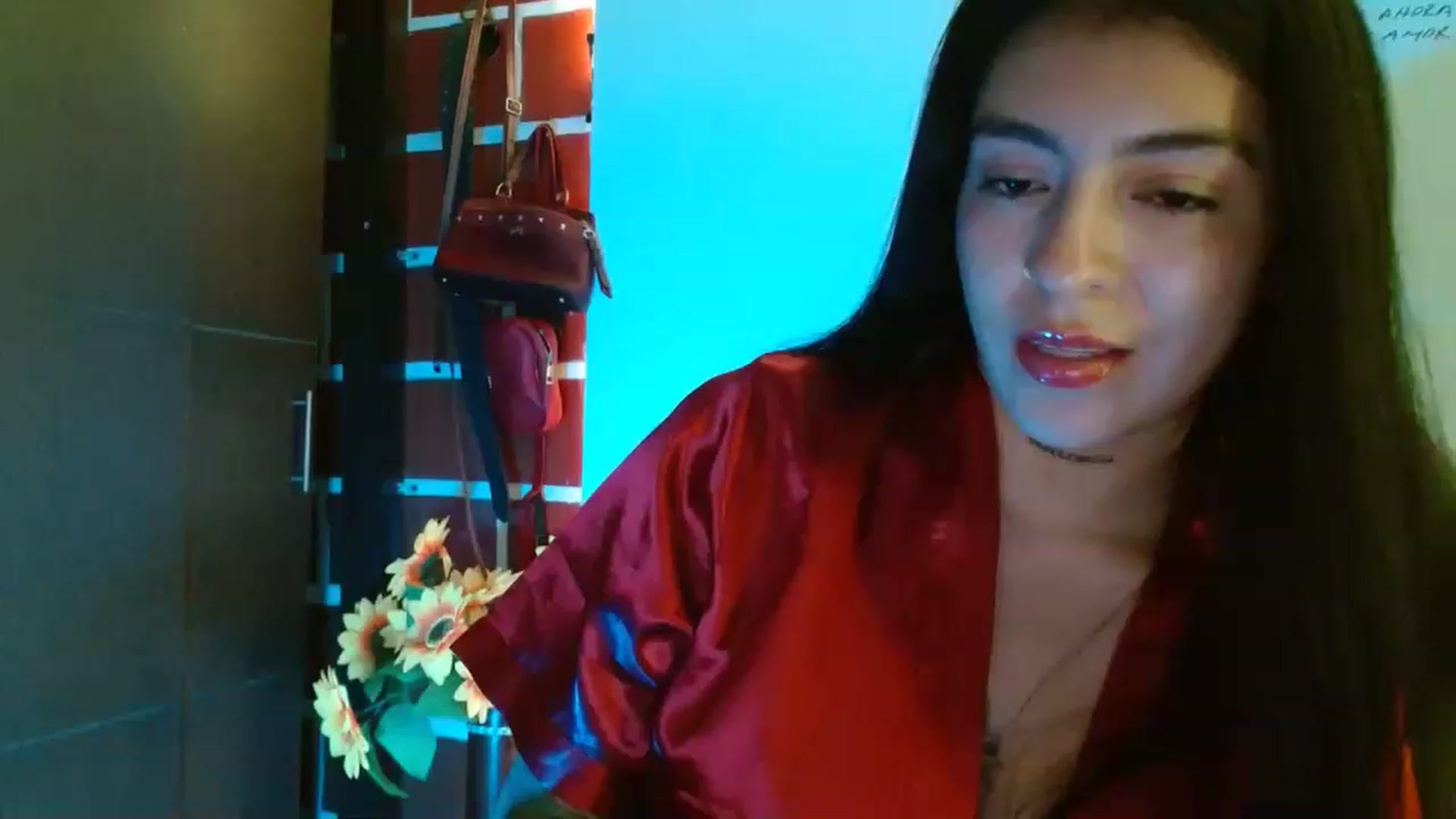 Gallery image thumbnail from yesicat's myfreecams stream on, 02/07/2023, 02:22 image 13 of 20
