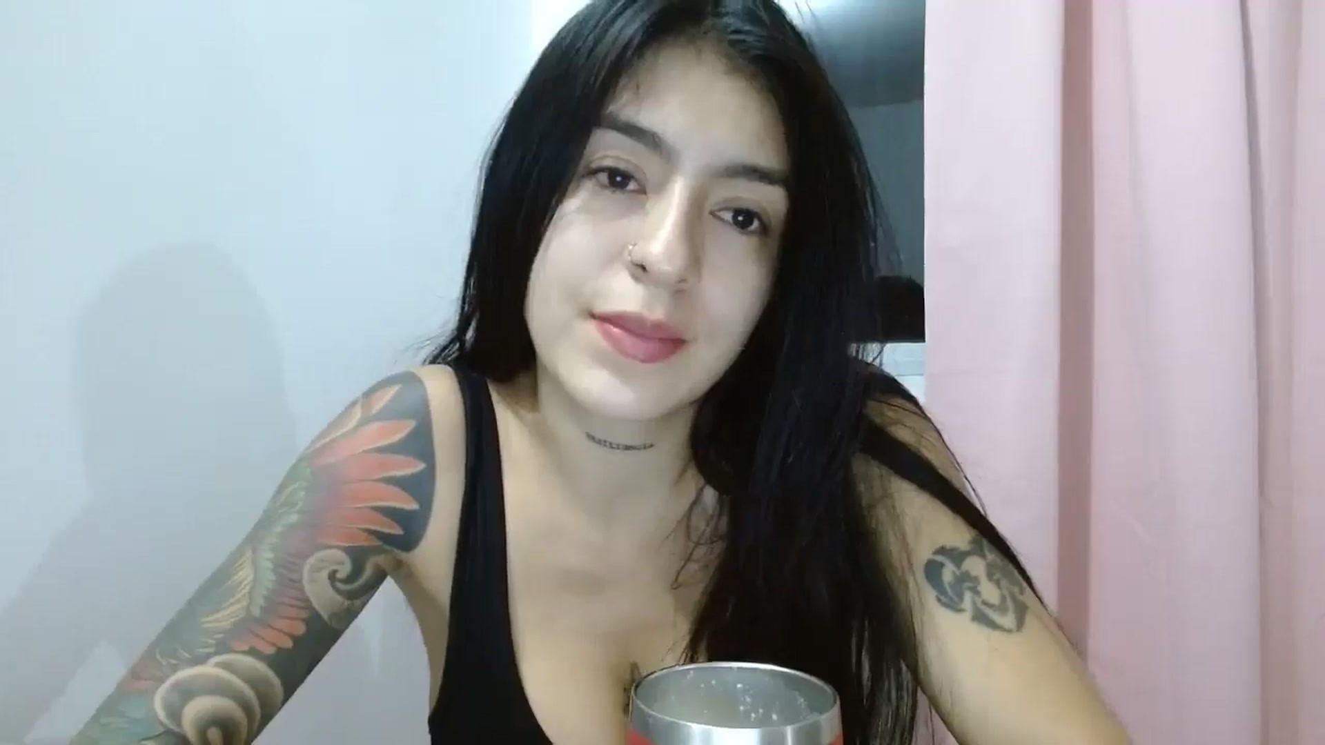 Gallery image thumbnail from yesicat's myfreecams stream on, 07/09/2024, 03:33 image 10 of 20