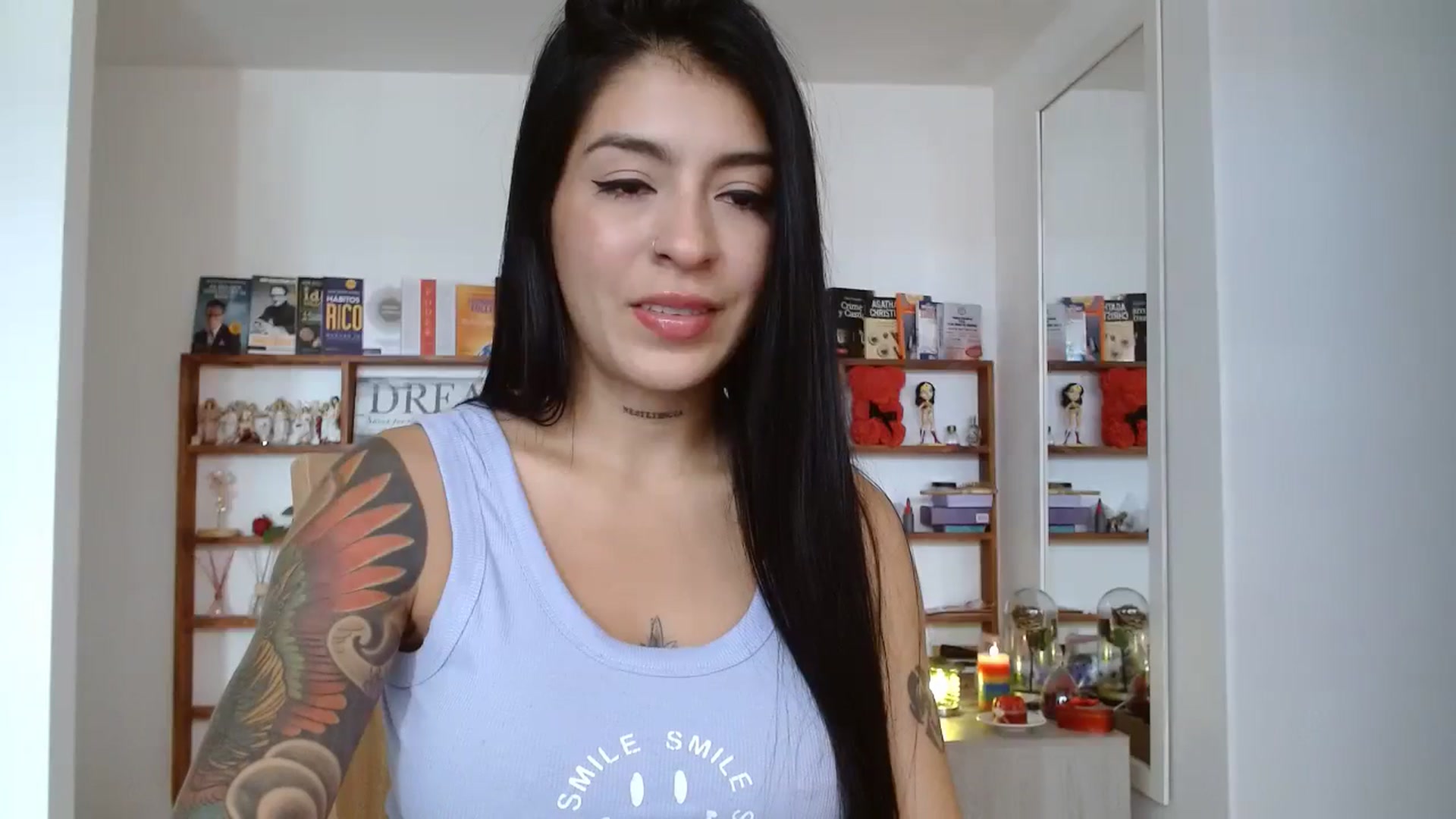Gallery image thumbnail from yesicat's myfreecams stream on, 08/13/2024, 17:15 image 11 of 20
