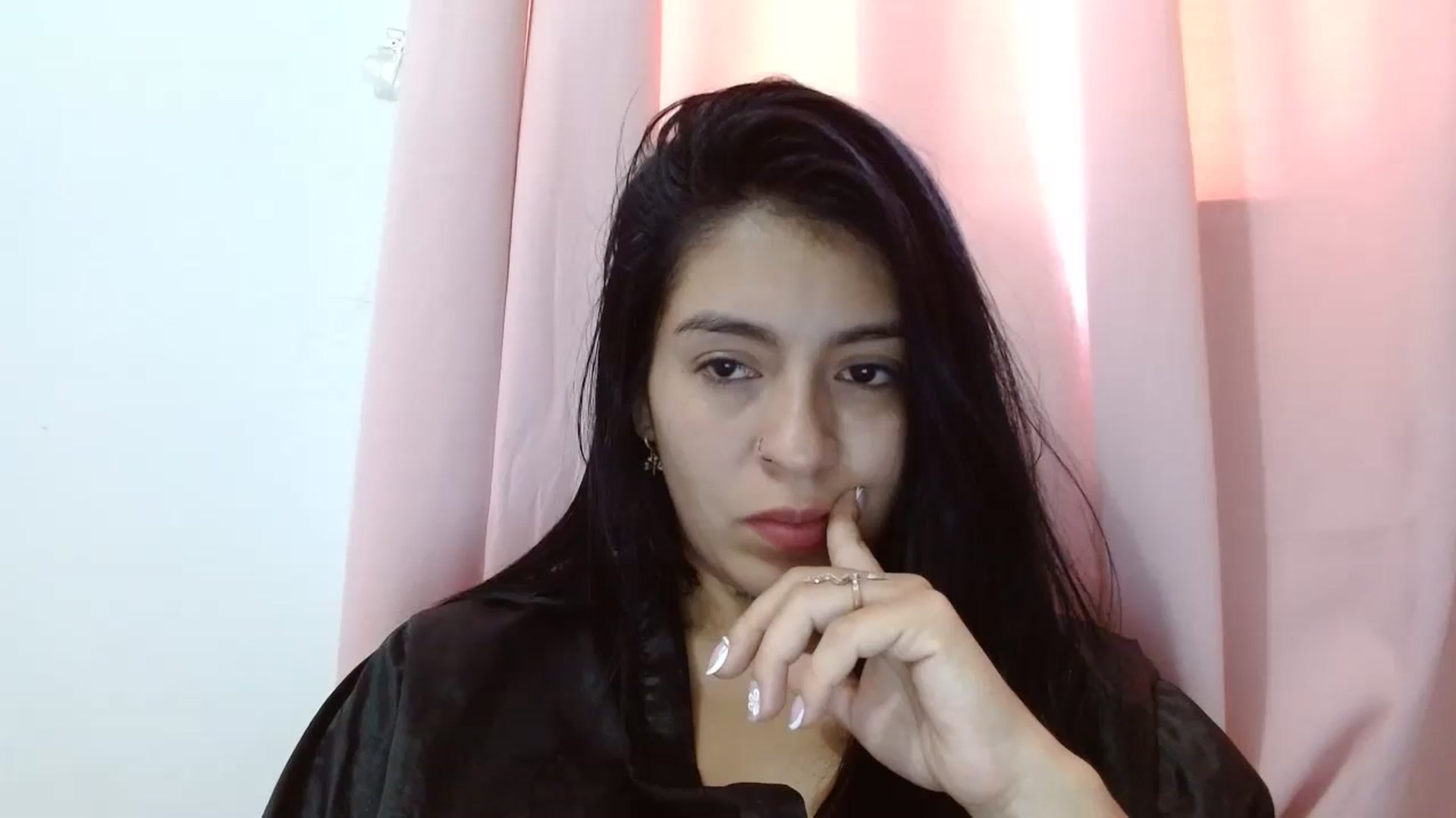 Gallery image thumbnail from yesicat's myfreecams stream on, 08/20/2024, 13:49 image 4 of 20