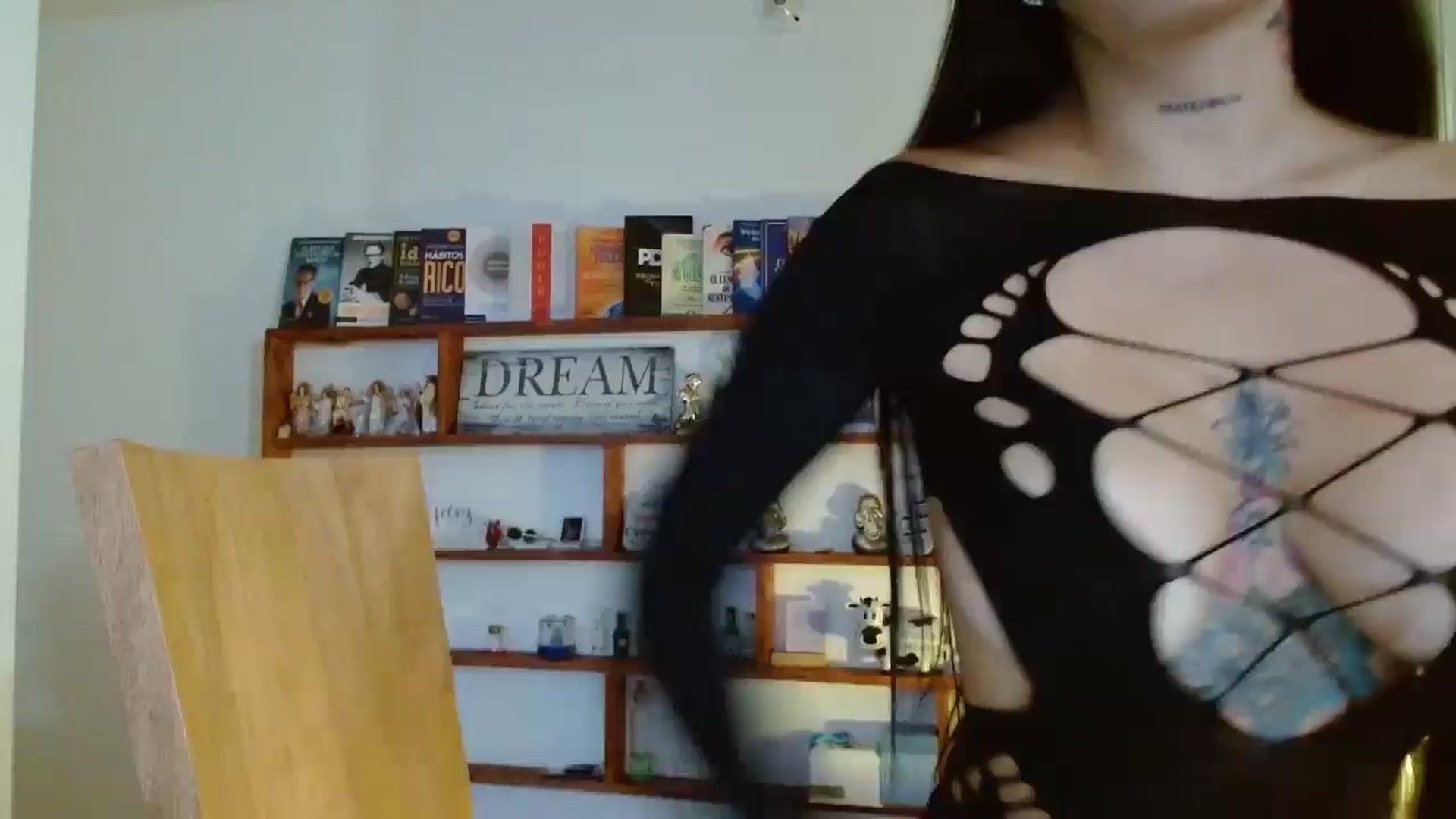 Gallery image thumbnail from yesicat's myfreecams stream on, 09/01/2024, 24:11 image 1 of 20