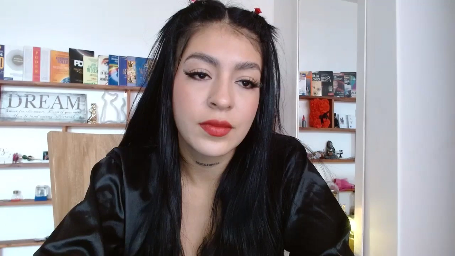 Gallery image thumbnail from yesicat's myfreecams stream on, 09/03/2024, 17:36 image 14 of 20