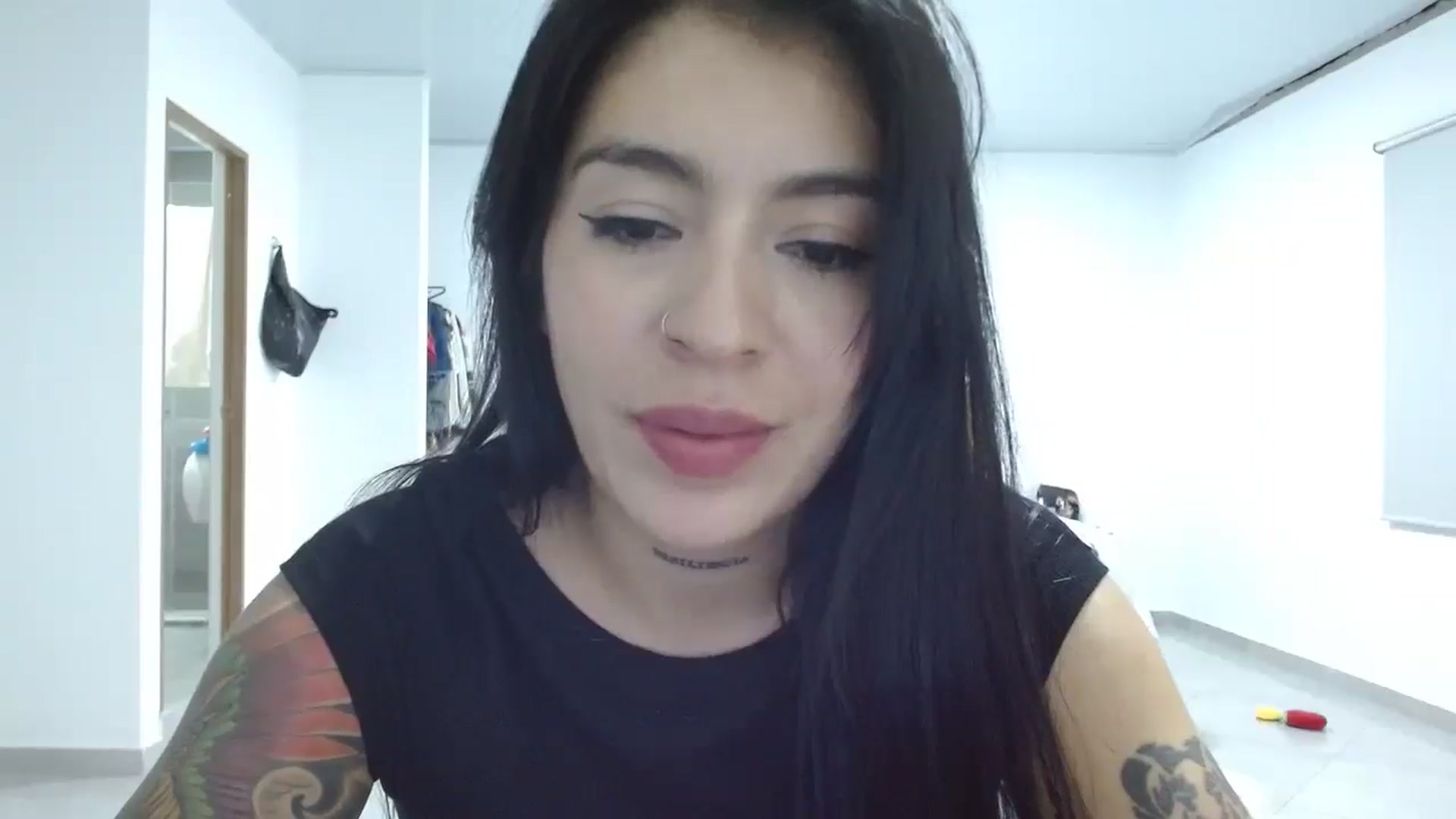 Gallery image thumbnail from yesicat's myfreecams stream on, 08/07/2025, 01:30 image 4 of 20
