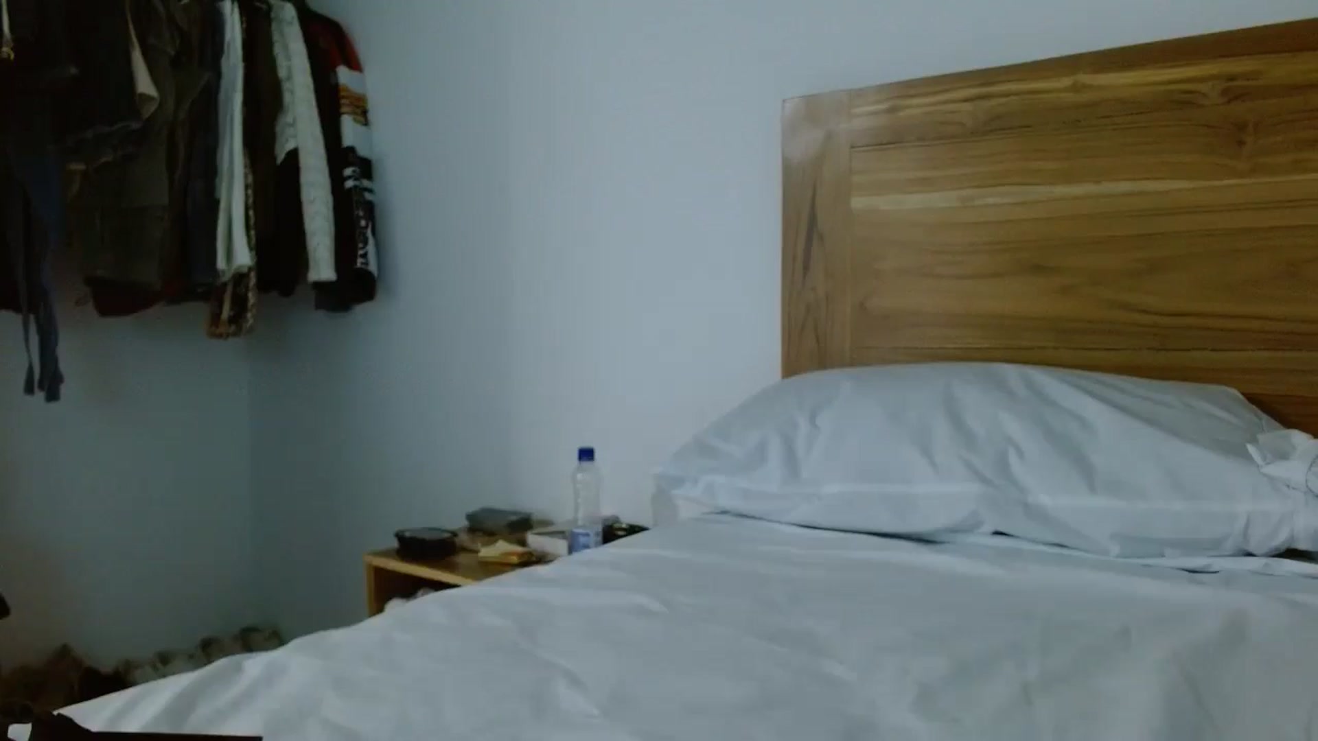 Gallery image thumbnail from yesicat's myfreecams stream on, 08/07/2025, 02:03 image 14 of 20
