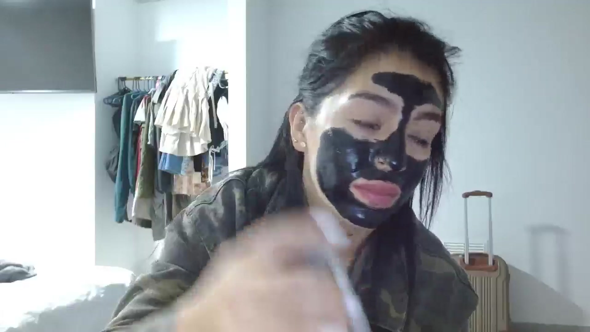 Gallery image thumbnail from yesicat's myfreecams stream on, 08/18/2025, 03:26 image 7 of 20