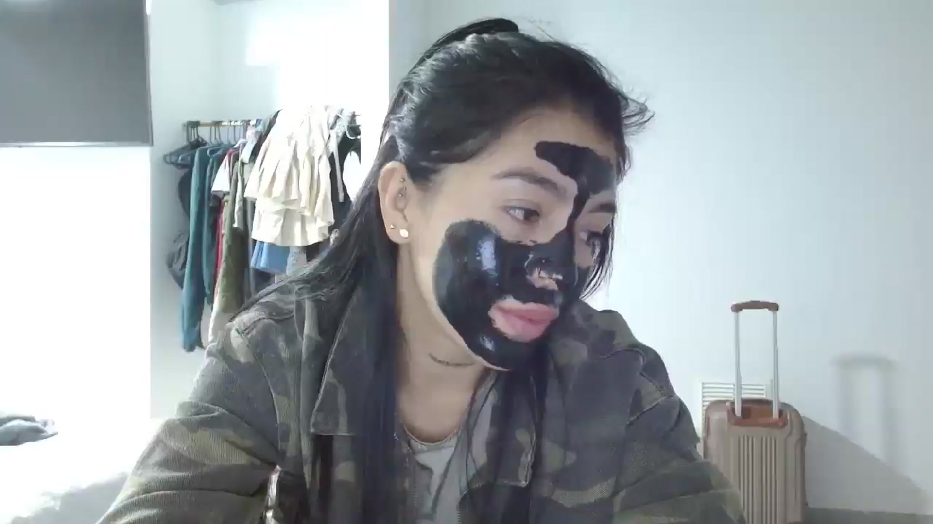 Gallery image thumbnail from yesicat's myfreecams stream on, 08/18/2025, 03:26 image 9 of 20