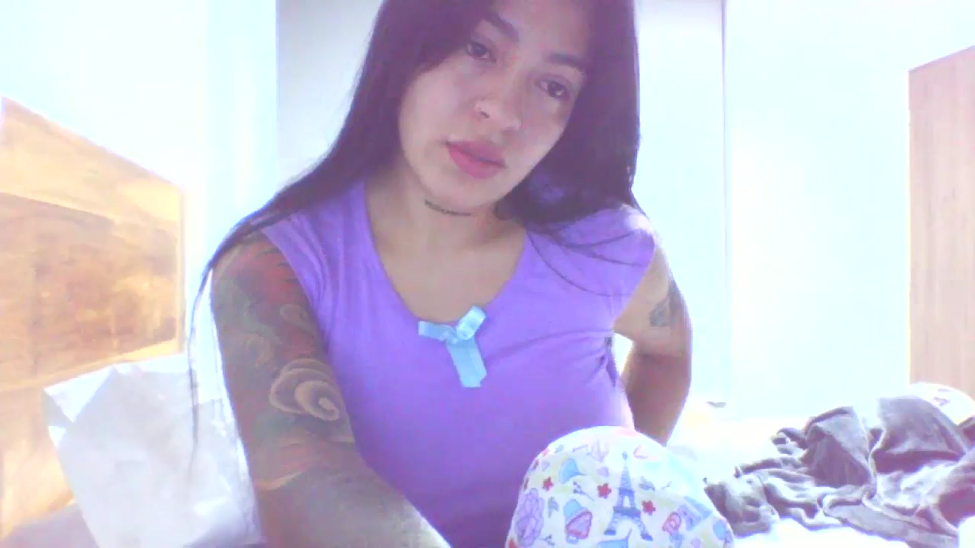 Gallery image thumbnail from yesicat's myfreecams stream on, 08/27/2025, 04:47 image 16 of 20