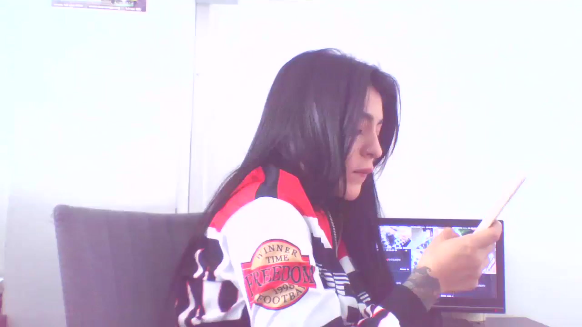 Gallery image thumbnail from yesicat's myfreecams stream on, 08/31/2025, 19:41 image 14 of 20