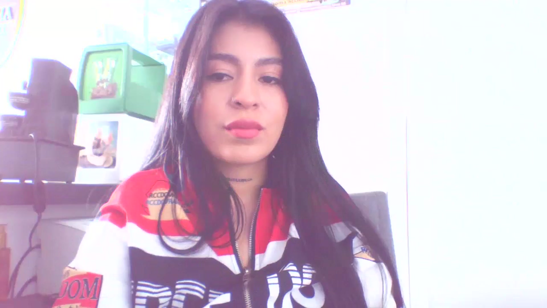 Gallery image thumbnail from yesicat's myfreecams stream on, 08/31/2025, 19:59 image 20 of 20