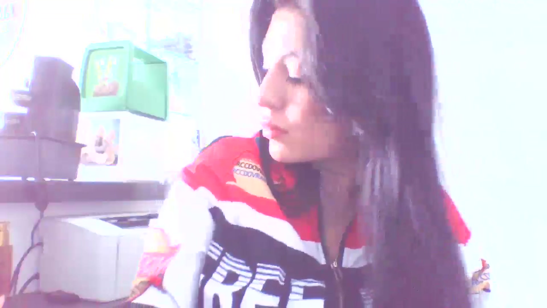 Gallery image thumbnail from yesicat's myfreecams stream on, 08/31/2025, 19:59 image 16 of 20