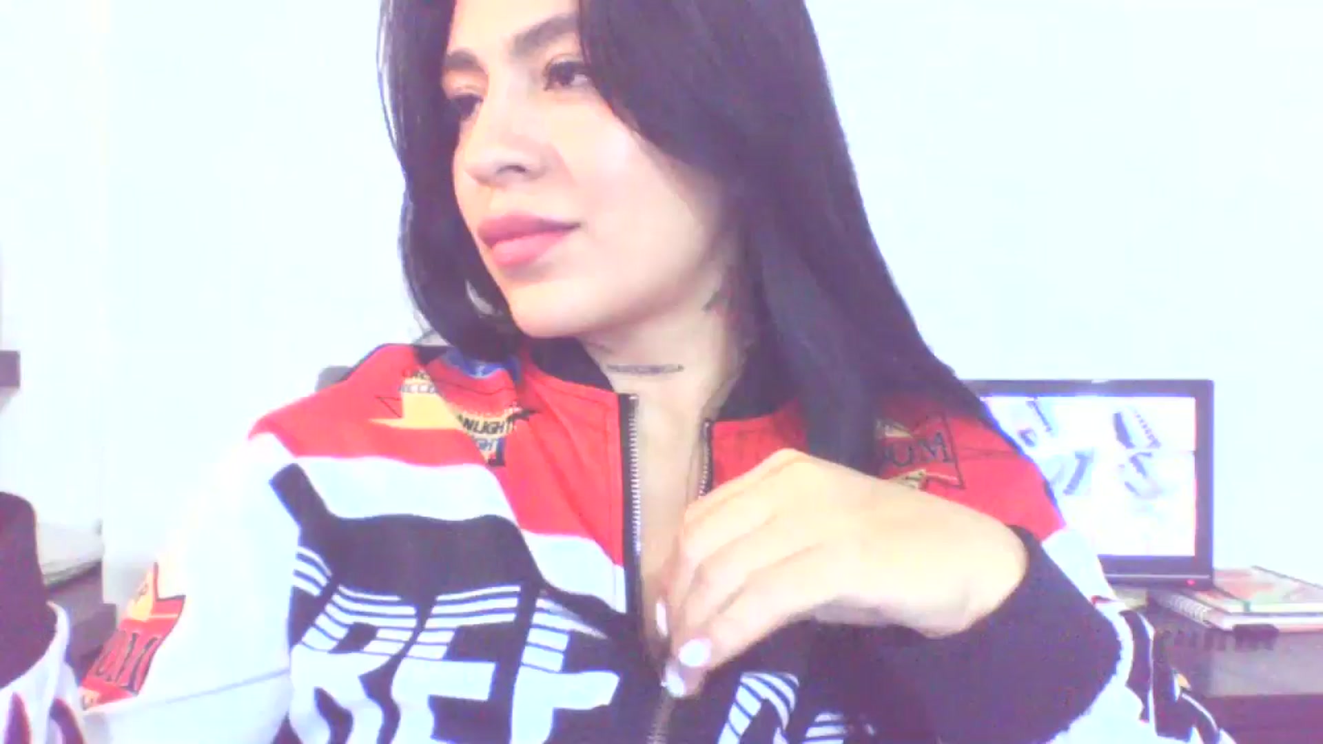 Gallery image thumbnail from yesicat's myfreecams stream on, 09/01/2025, 05:52 image 17 of 20