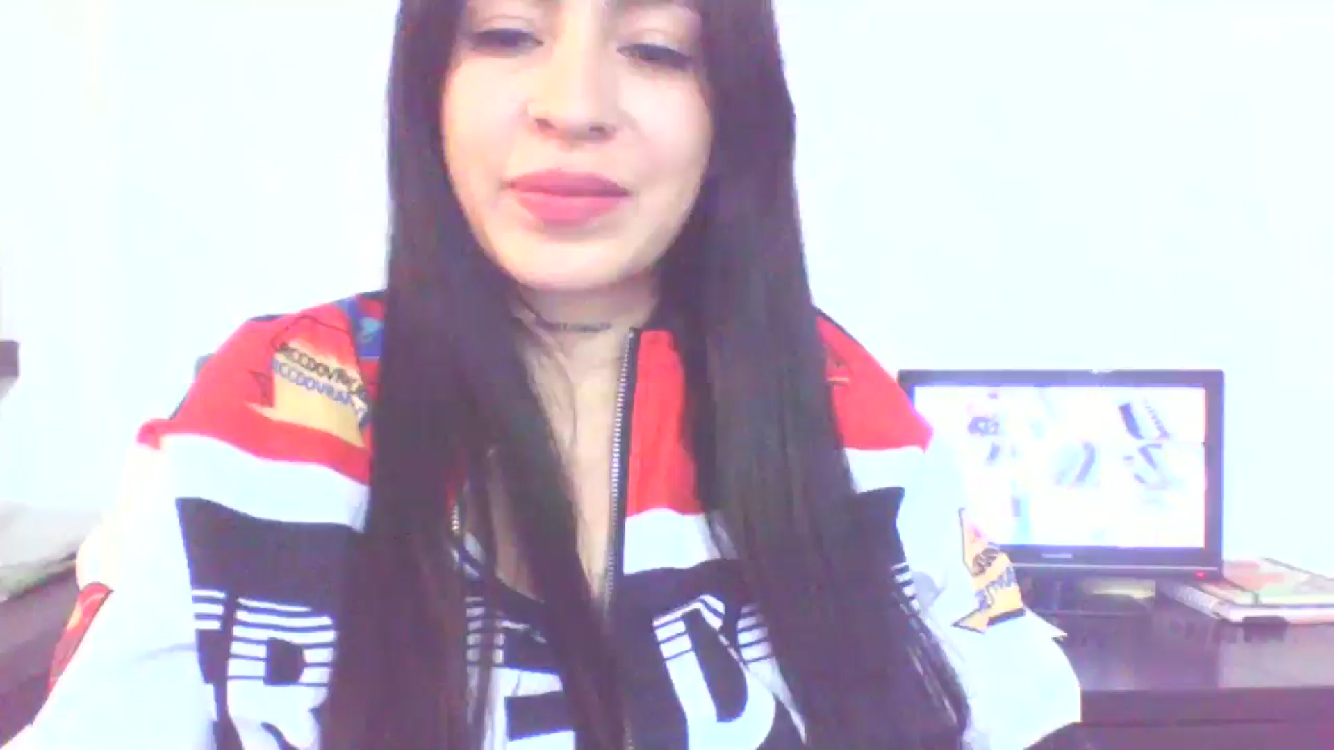Gallery image thumbnail from yesicat's myfreecams stream on, 09/01/2025, 05:52 image 19 of 20
