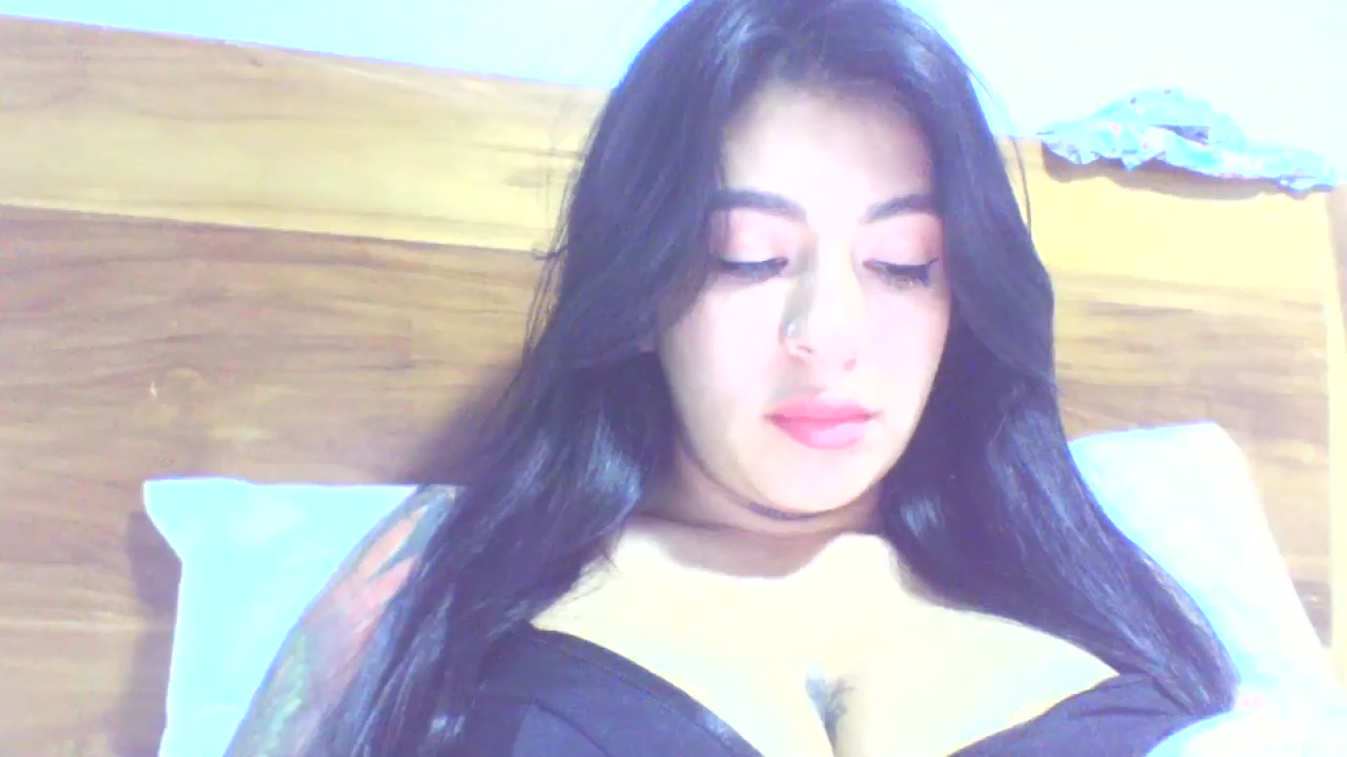 Gallery image thumbnail from yesicat's myfreecams stream on, 09/03/2025, 03:37 image 1 of 20
