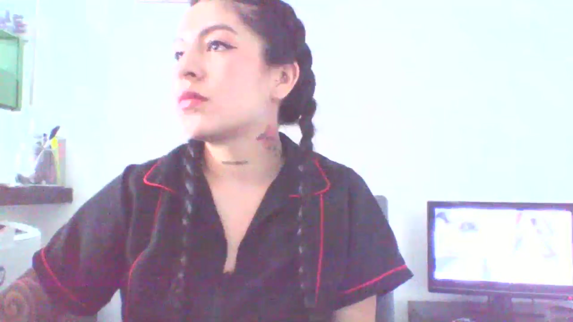 Gallery image thumbnail from yesicat's myfreecams stream on, 09/04/2025, 23:26 image 10 of 20