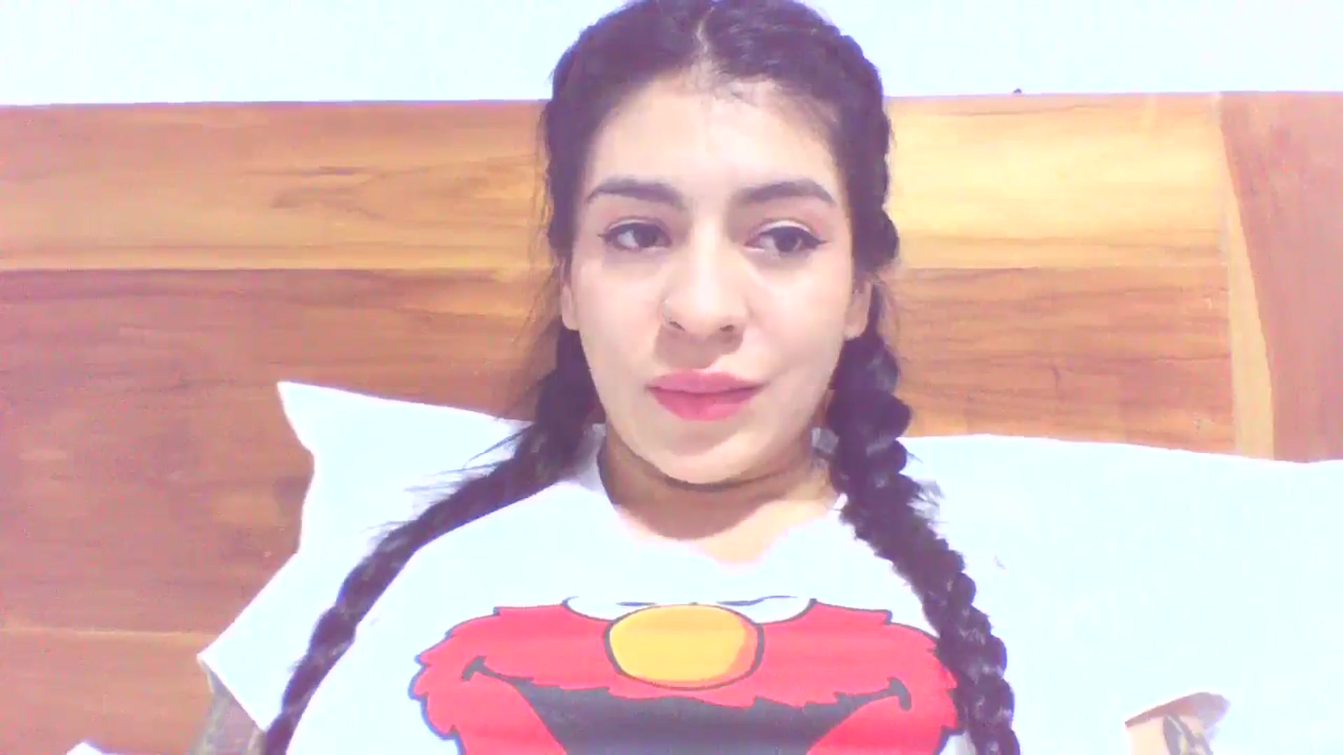 Gallery image thumbnail from yesicat's myfreecams stream on, 09/05/2025, 04:00 image 3 of 20