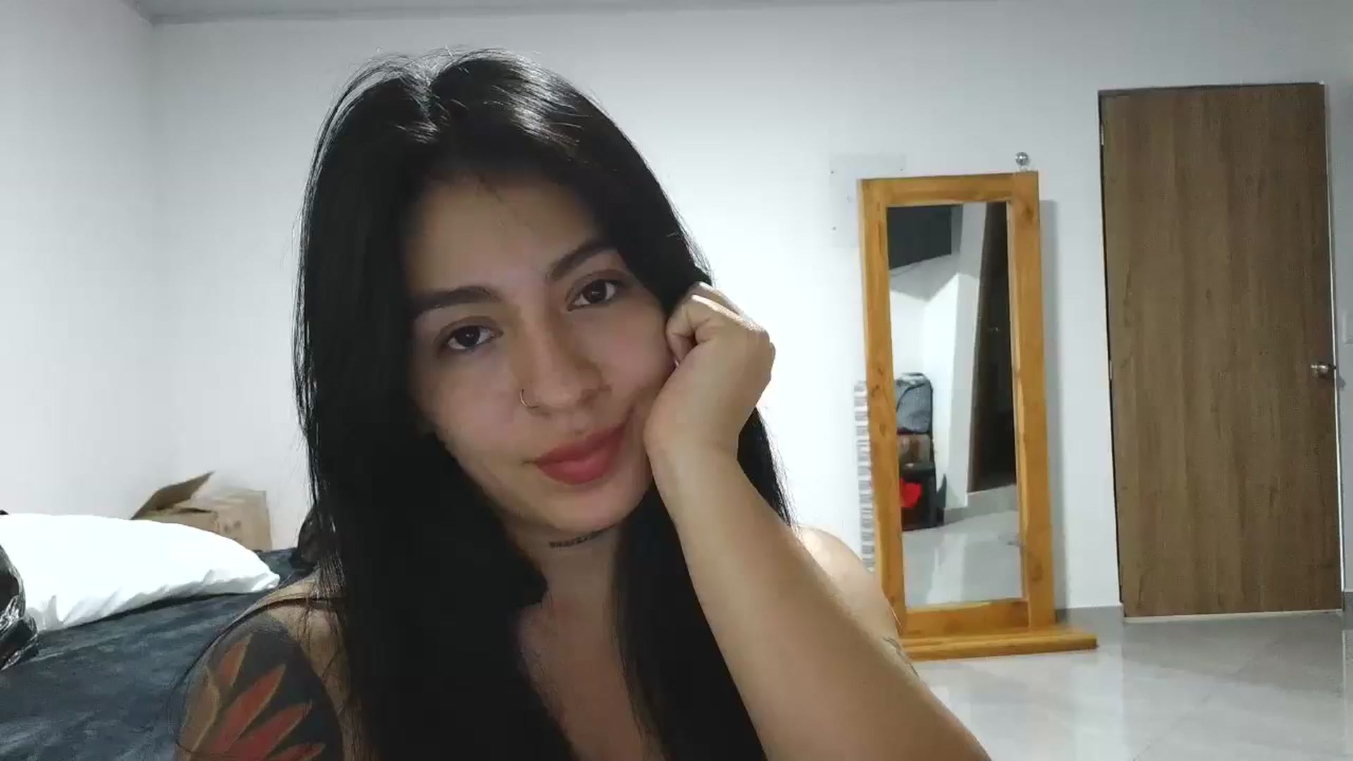 Gallery image thumbnail from yesicat's myfreecams stream on, 09/12/2025, 05:12 image 7 of 20