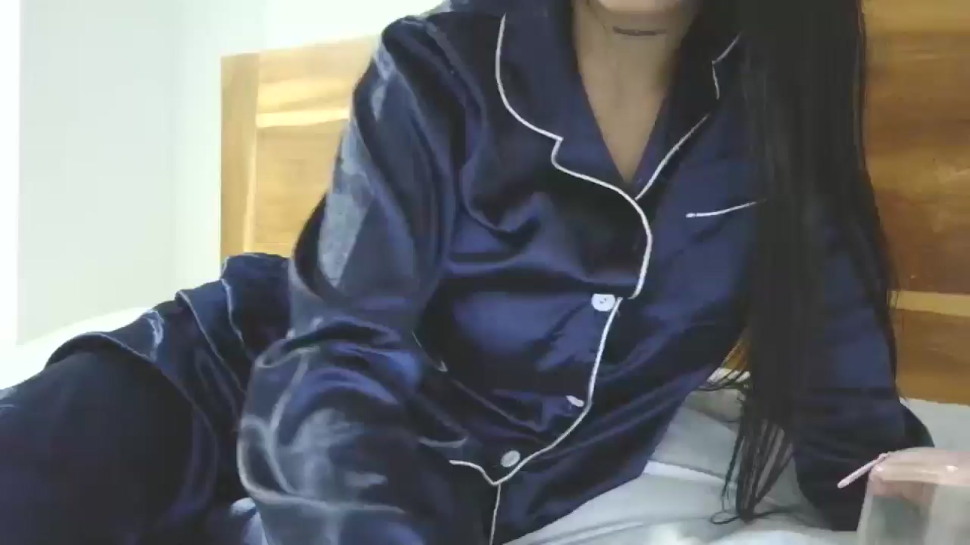 Gallery image thumbnail from yesicat's myfreecams stream on, 10/05/2025, 22:34 image 9 of 20