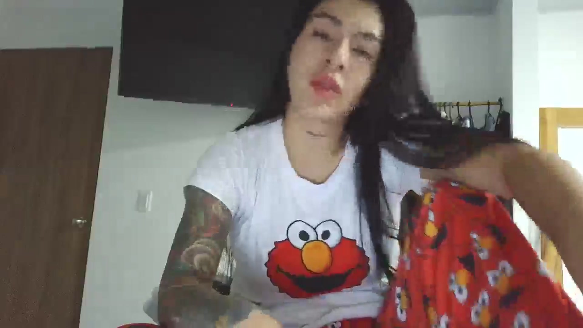 Gallery image thumbnail from yesicat's myfreecams stream on, 10/09/2025, 24:23 image 12 of 20