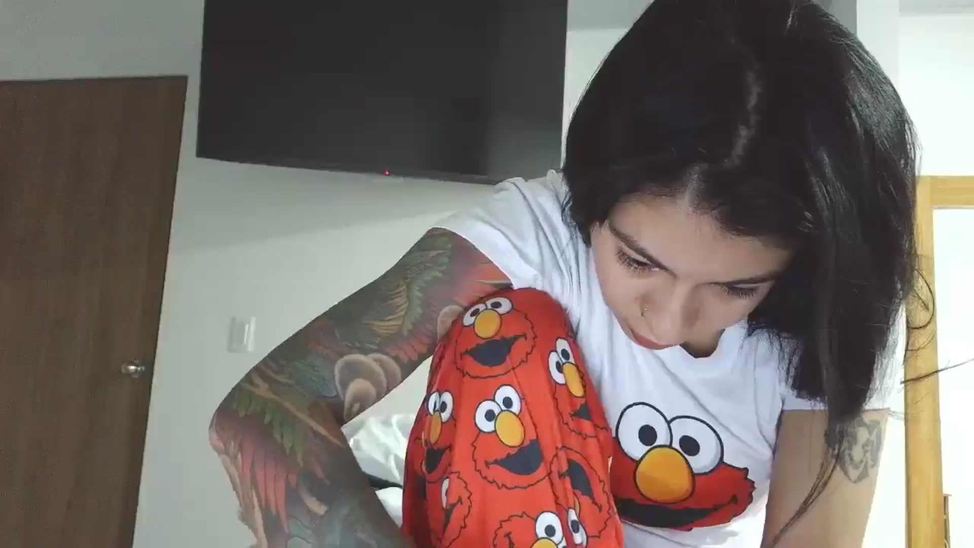 Gallery image thumbnail from yesicat's myfreecams stream on, 10/09/2025, 24:23 image 15 of 20