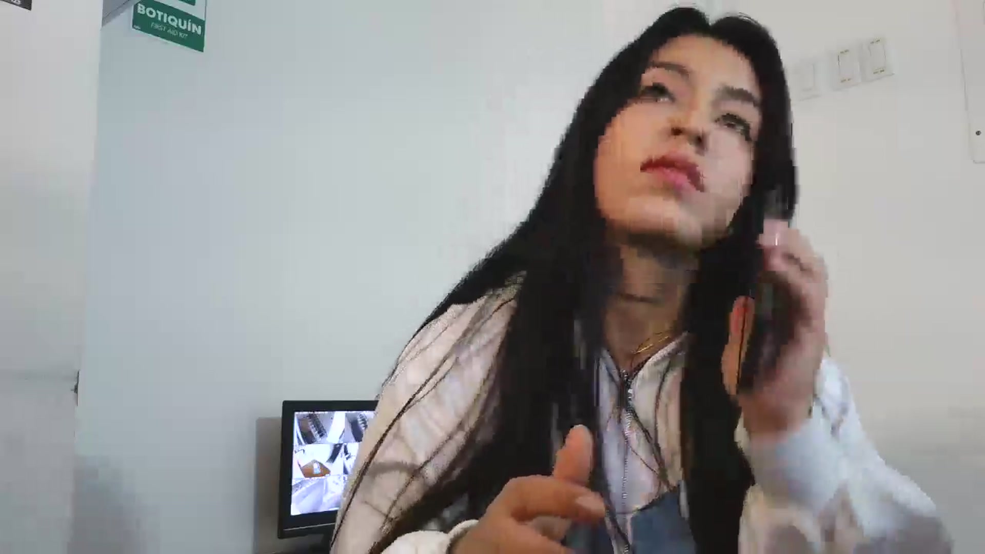 Gallery image thumbnail from yesicat's myfreecams stream on, 10/13/2025, 03:44 image 20 of 20