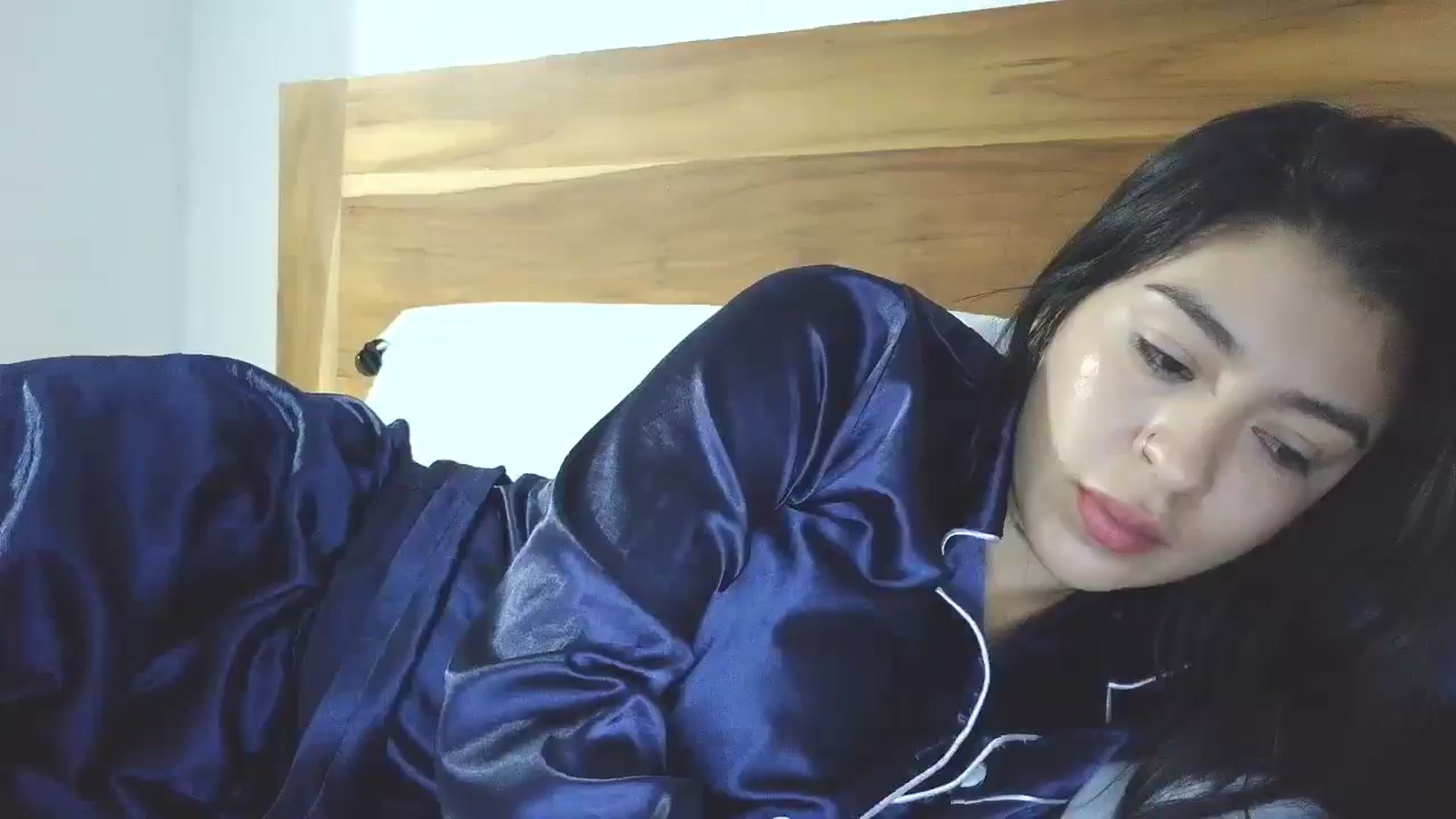 Gallery image thumbnail from yesicat's myfreecams stream on, 10/14/2025, 01:31 image 6 of 20