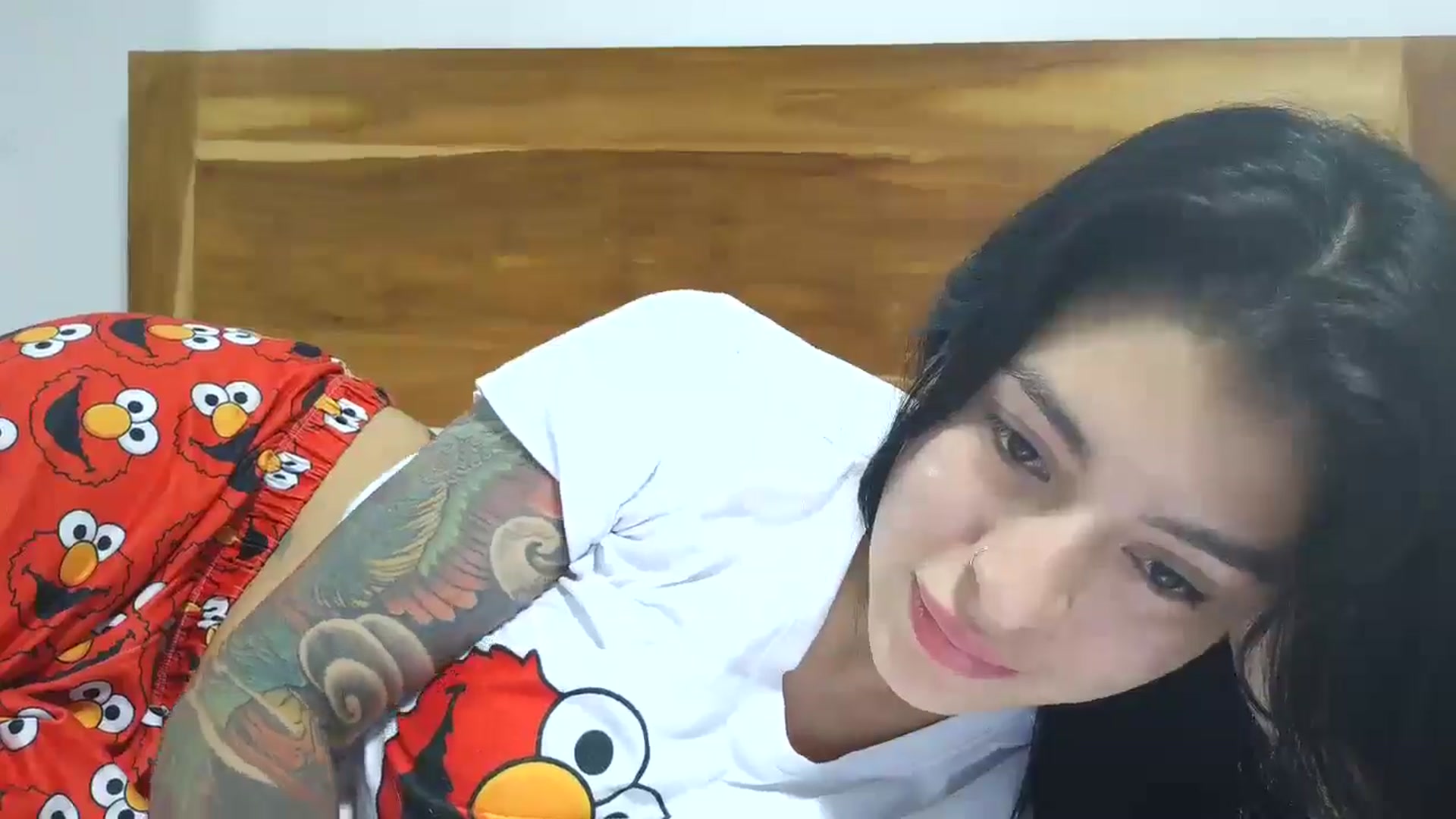 Gallery image thumbnail from yesicat's myfreecams stream on, 10/16/2025, 03:18 image 13 of 20