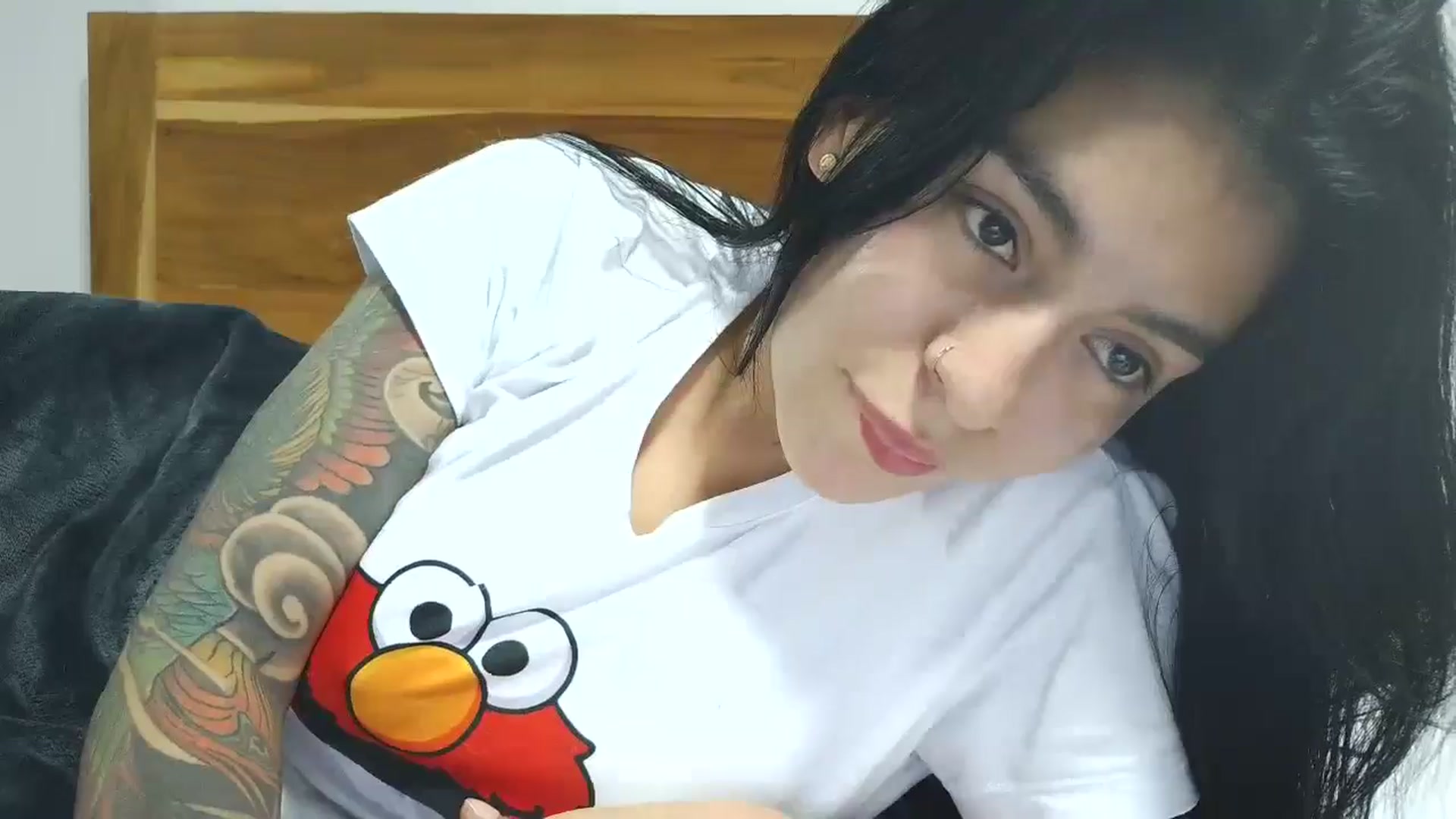 Gallery image thumbnail from yesicat's myfreecams stream on, 10/16/2025, 04:53 image 3 of 20