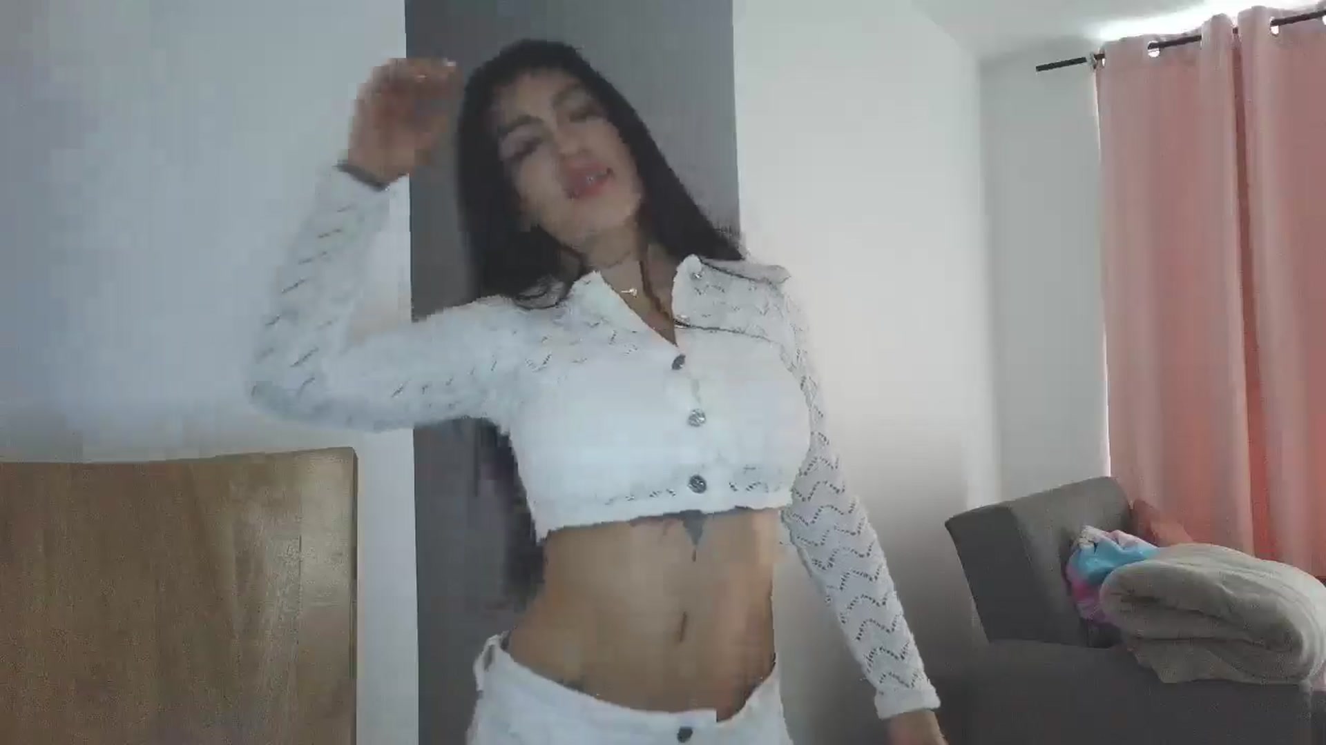 Gallery image thumbnail from yesicat's myfreecams stream on, 10/28/2025, 22:44 image 11 of 20