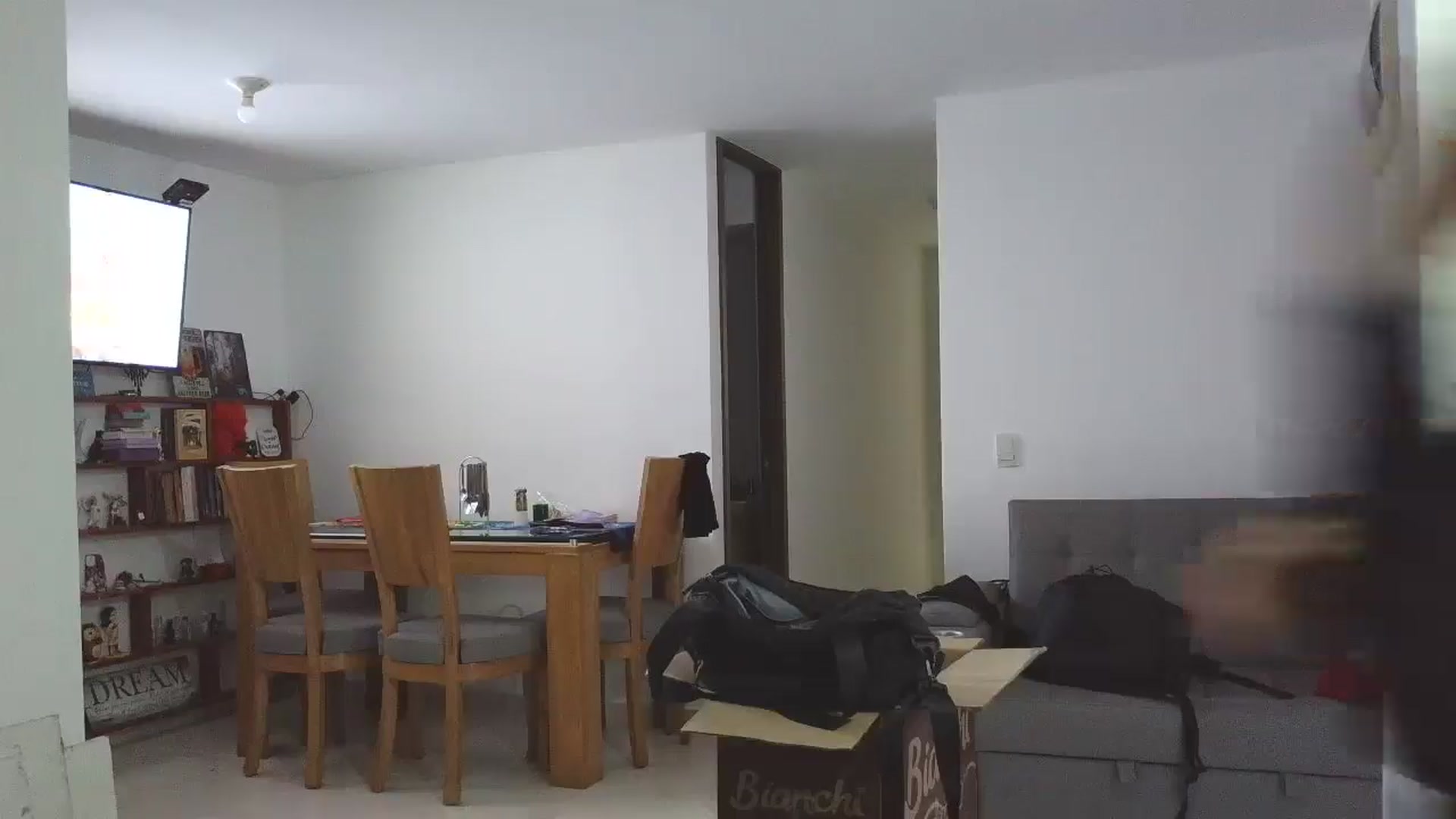 Gallery image thumbnail from yesicat's myfreecams stream on, 11/06/2025, 23:17 image 7 of 20